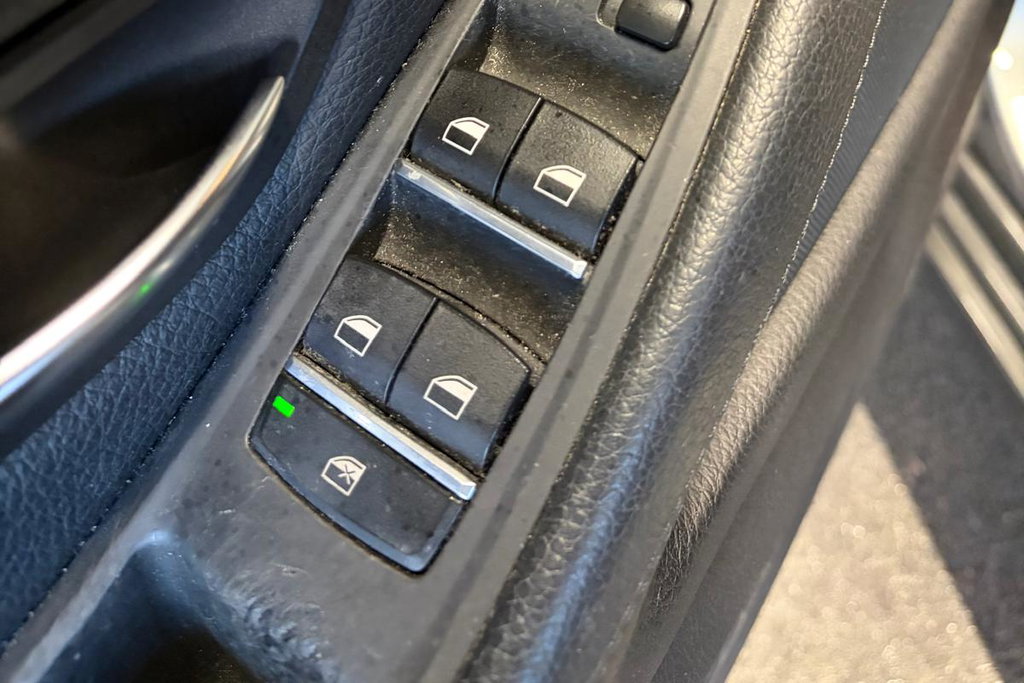 53122134