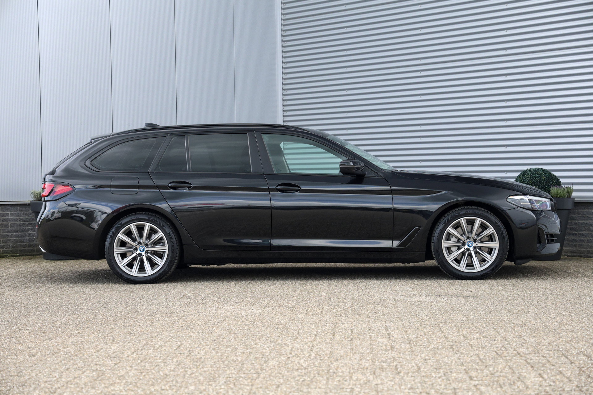 BMW 5 Serie - 1