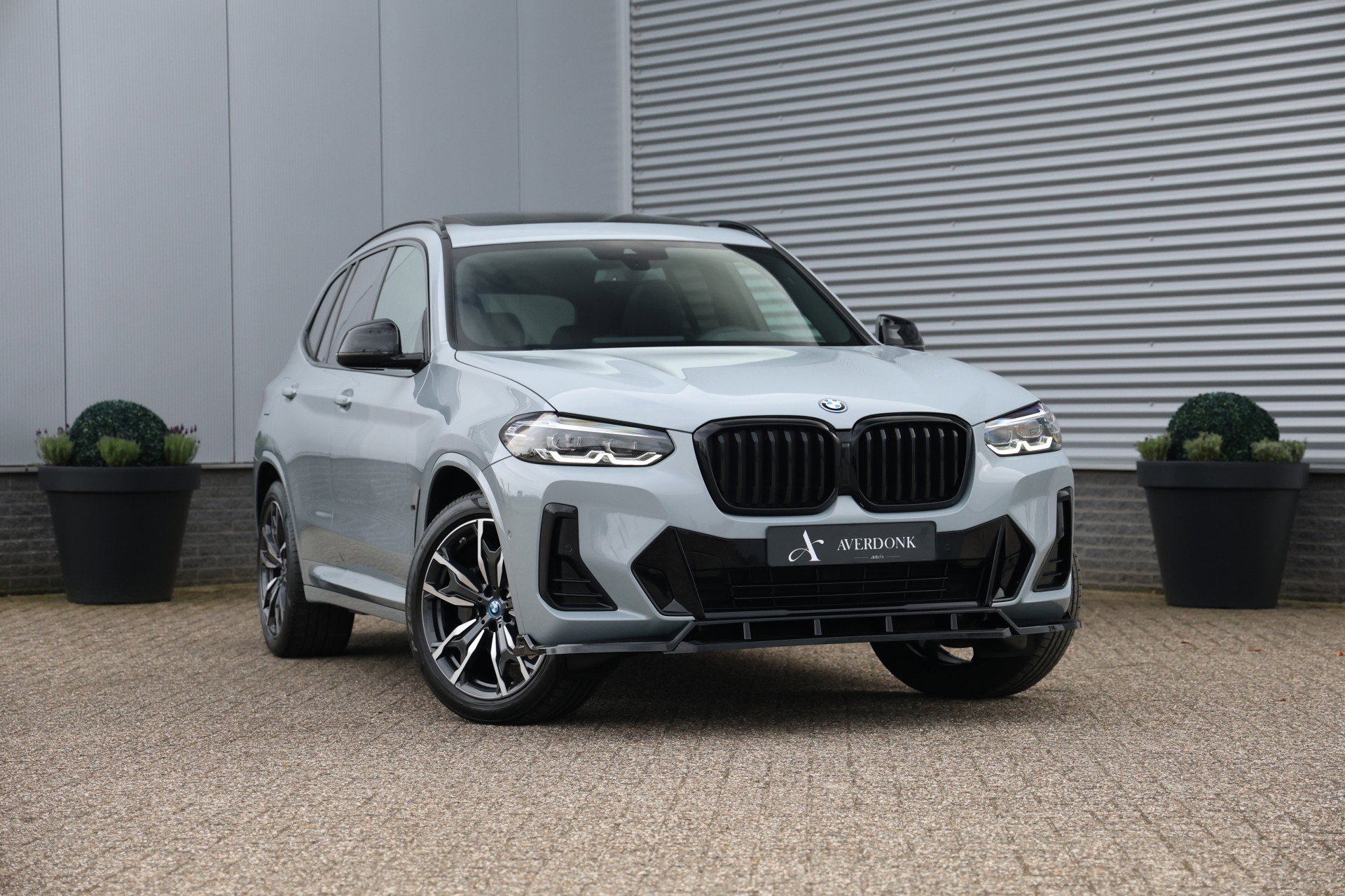 BMW X3 - 0