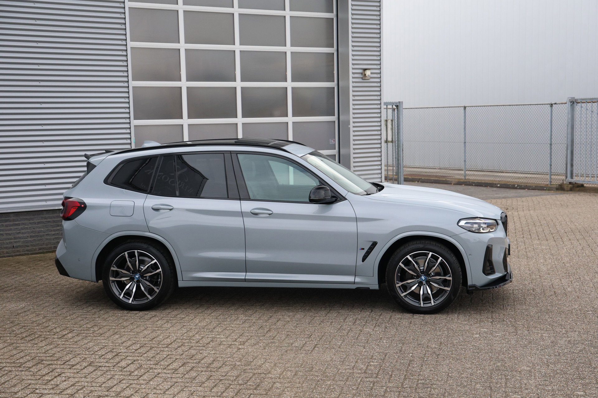 BMW X3 - 16