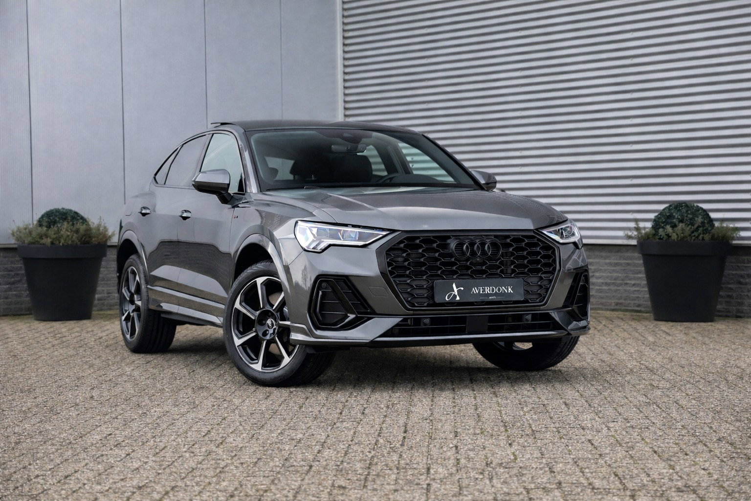 Audi Q3 Sportback - 0