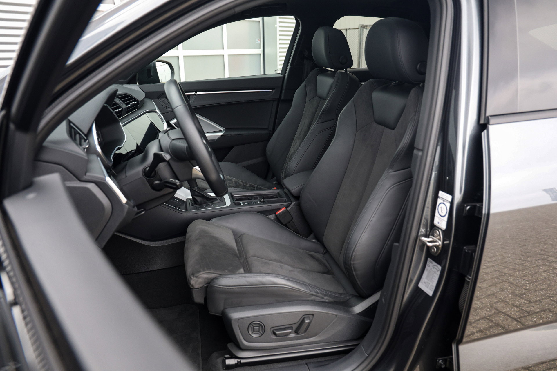Audi Q3 Sportback - 4