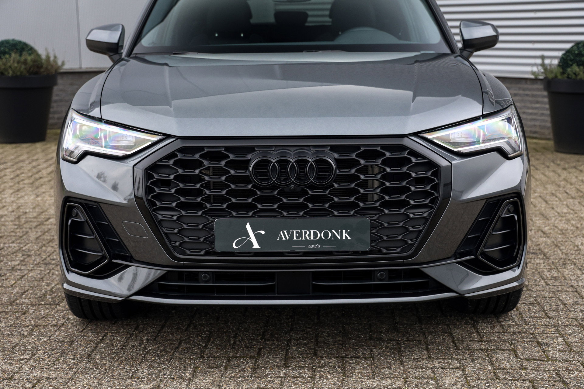 Audi Q3 Sportback - 9