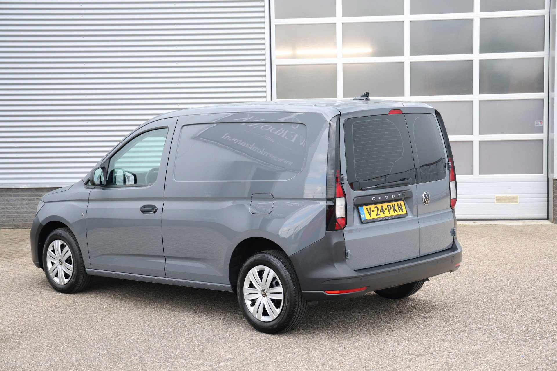 Volkswagen Caddy Cargo - 13