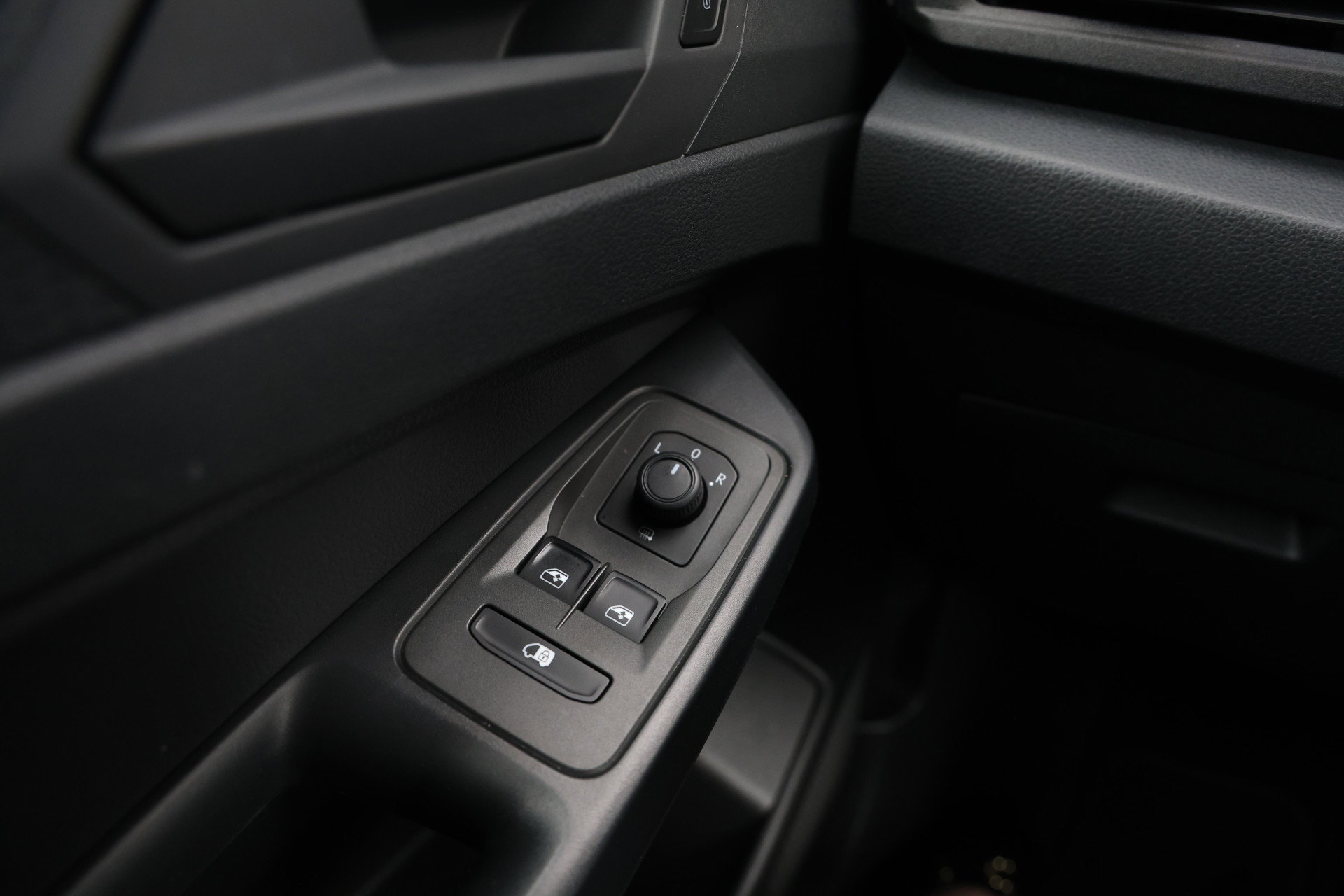 Volkswagen Caddy Cargo - 35