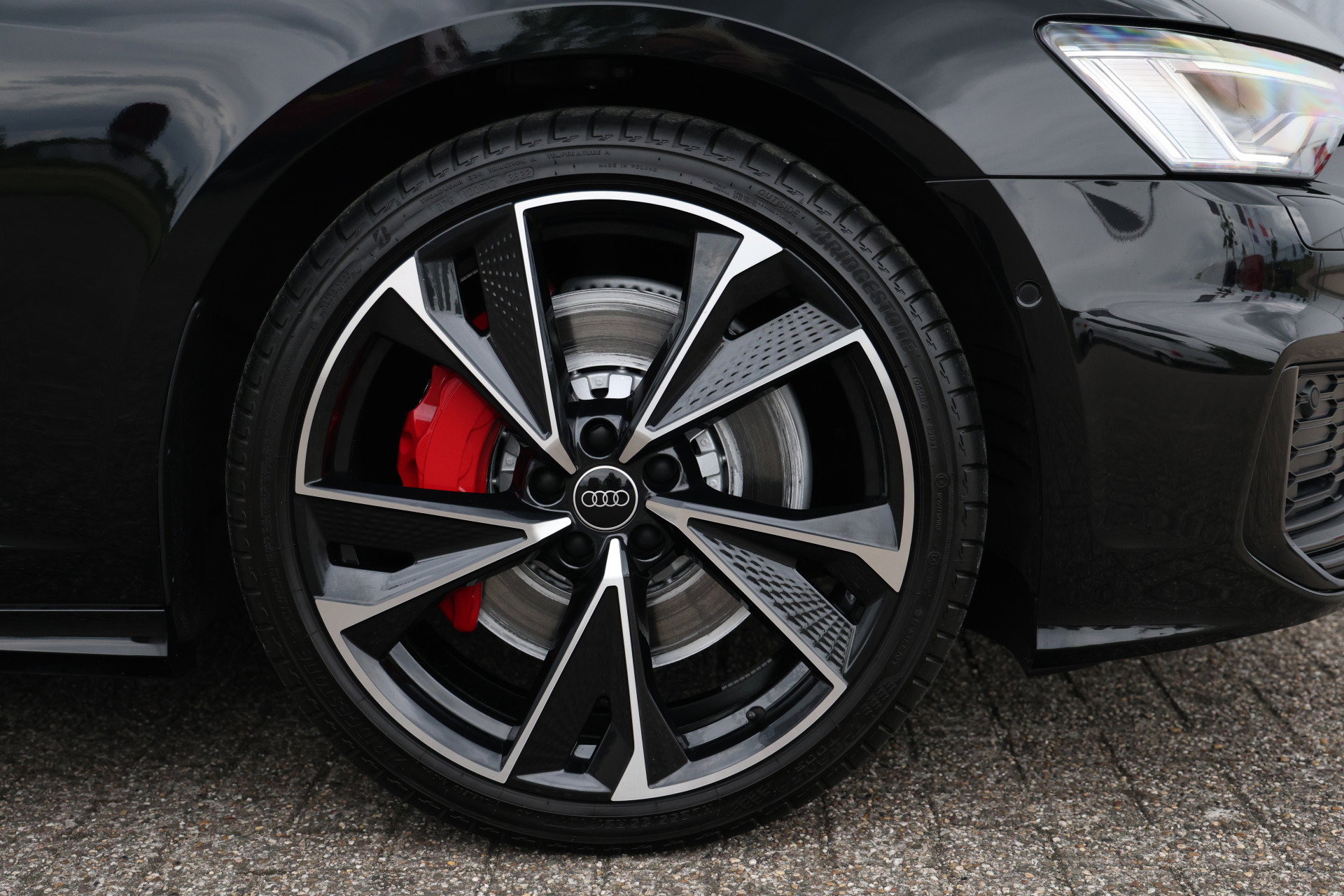 Audi A6 - 12