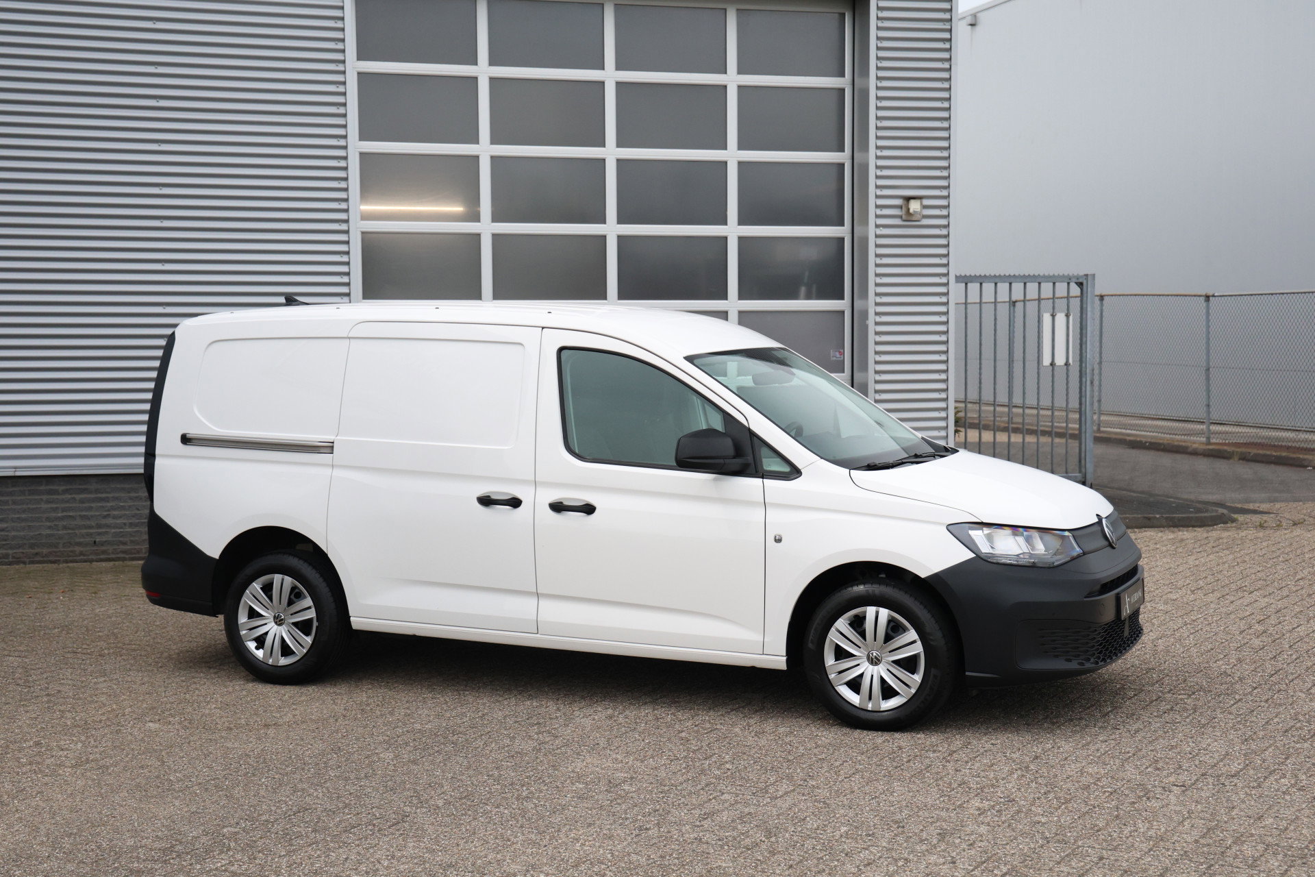 Volkswagen Caddy Cargo Maxi - 12