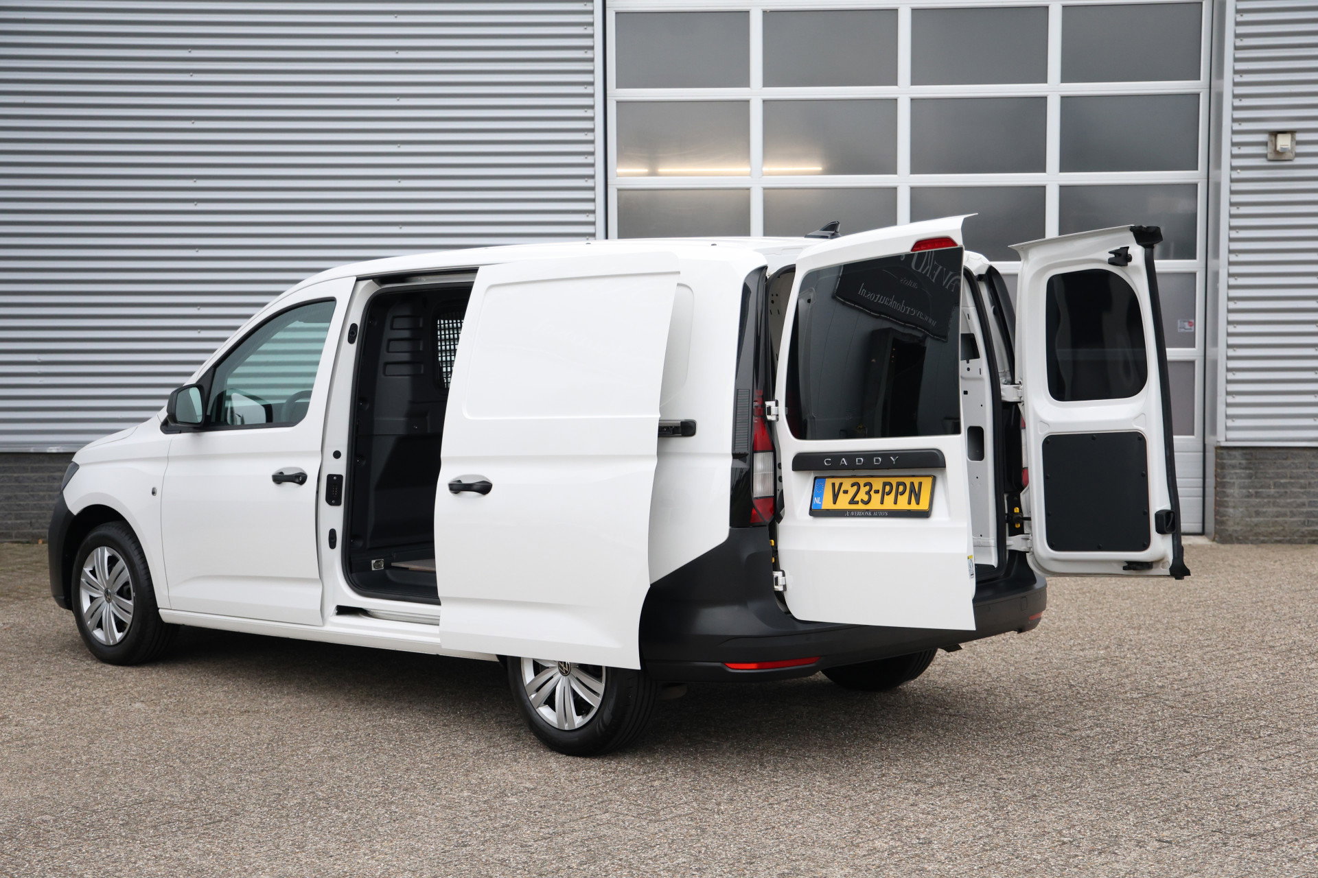 Volkswagen Caddy Cargo Maxi - 26