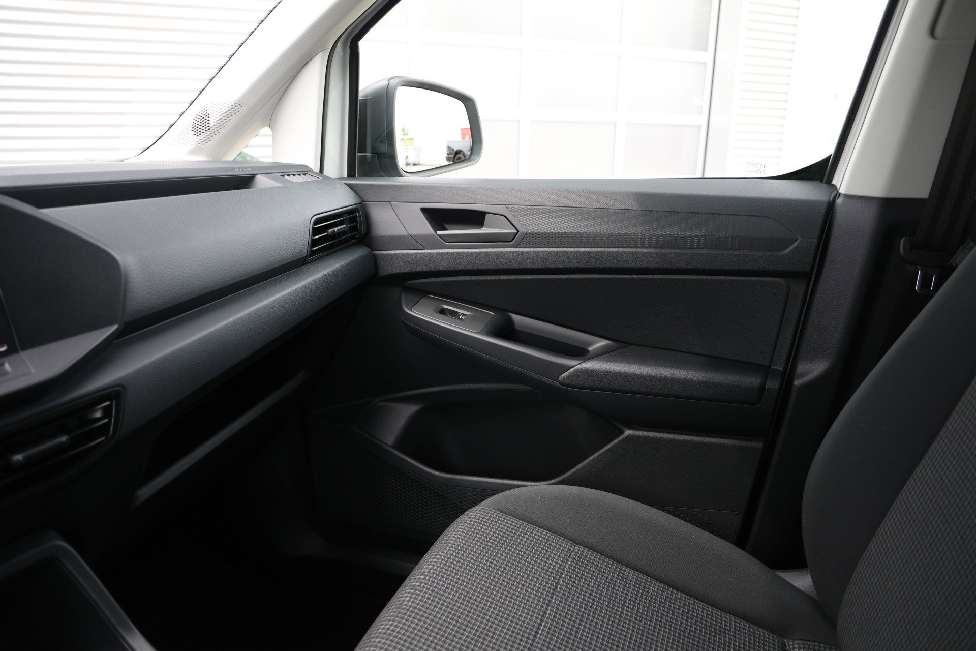Volkswagen Caddy Cargo Maxi - 27
