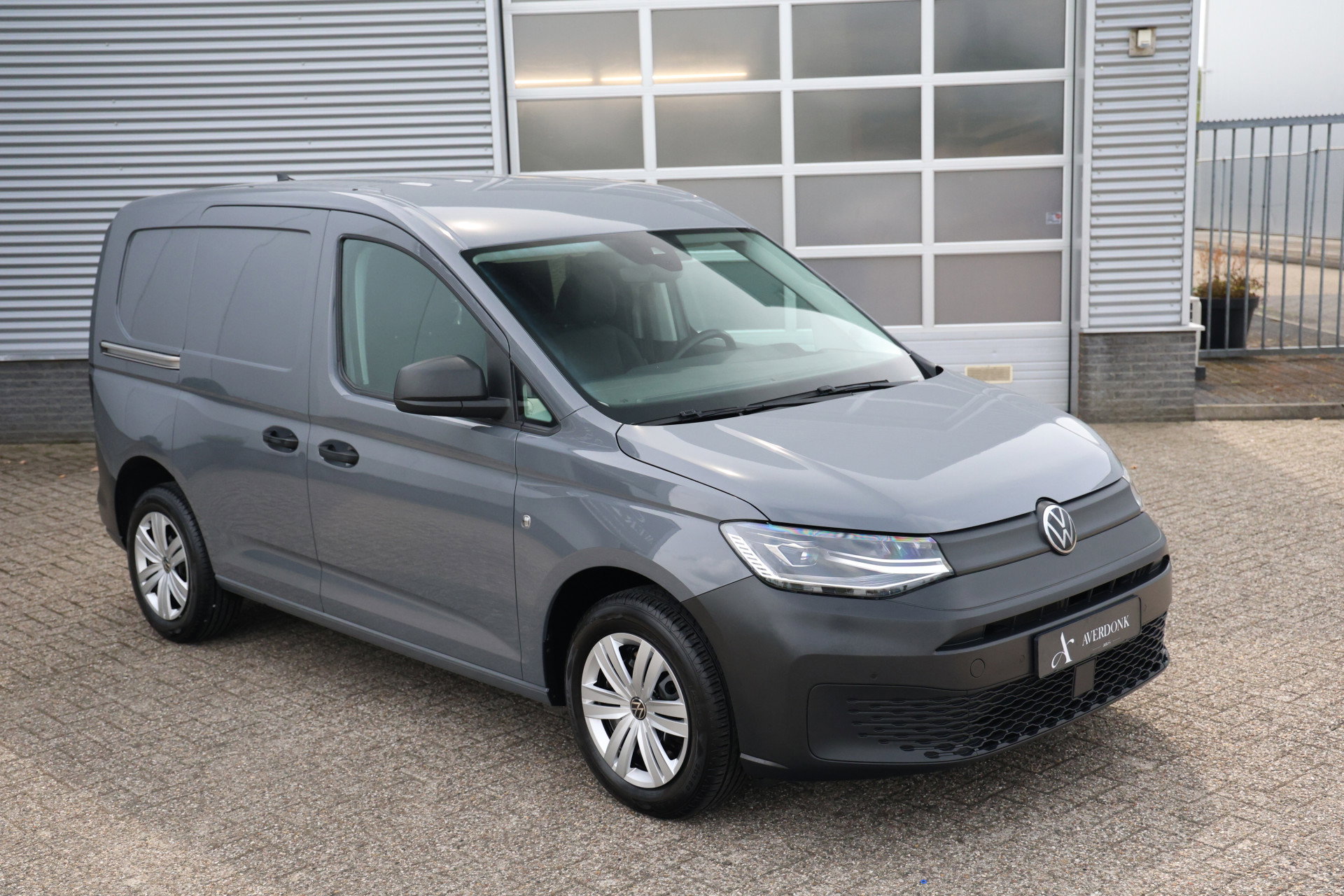 Volkswagen Caddy Cargo - 13