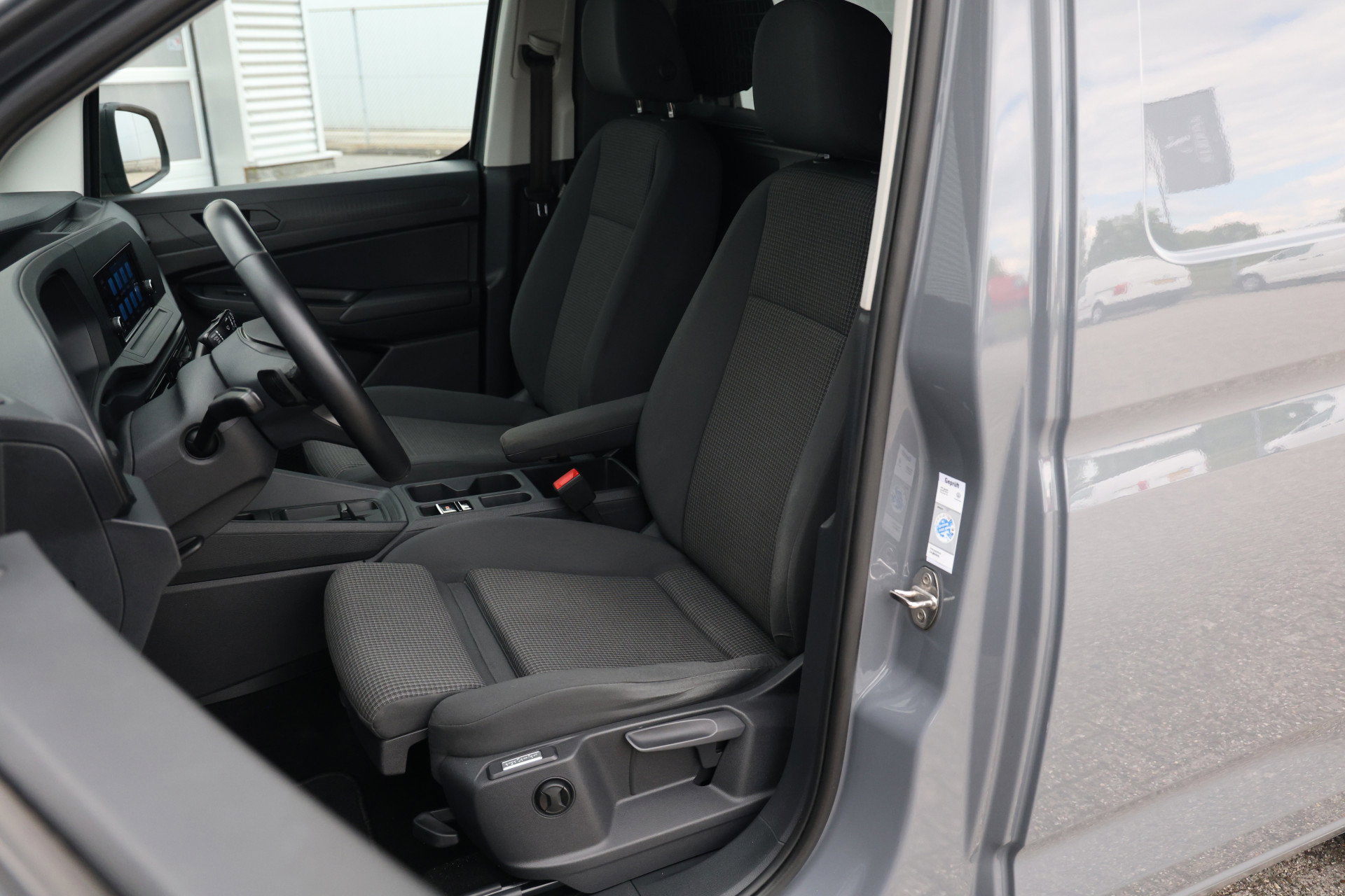 Volkswagen Caddy Cargo - 28