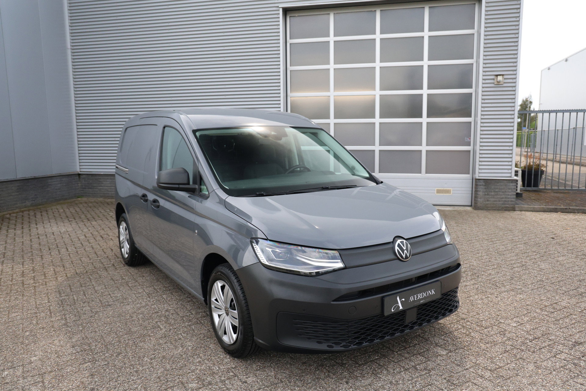 Volkswagen Caddy Cargo - 4