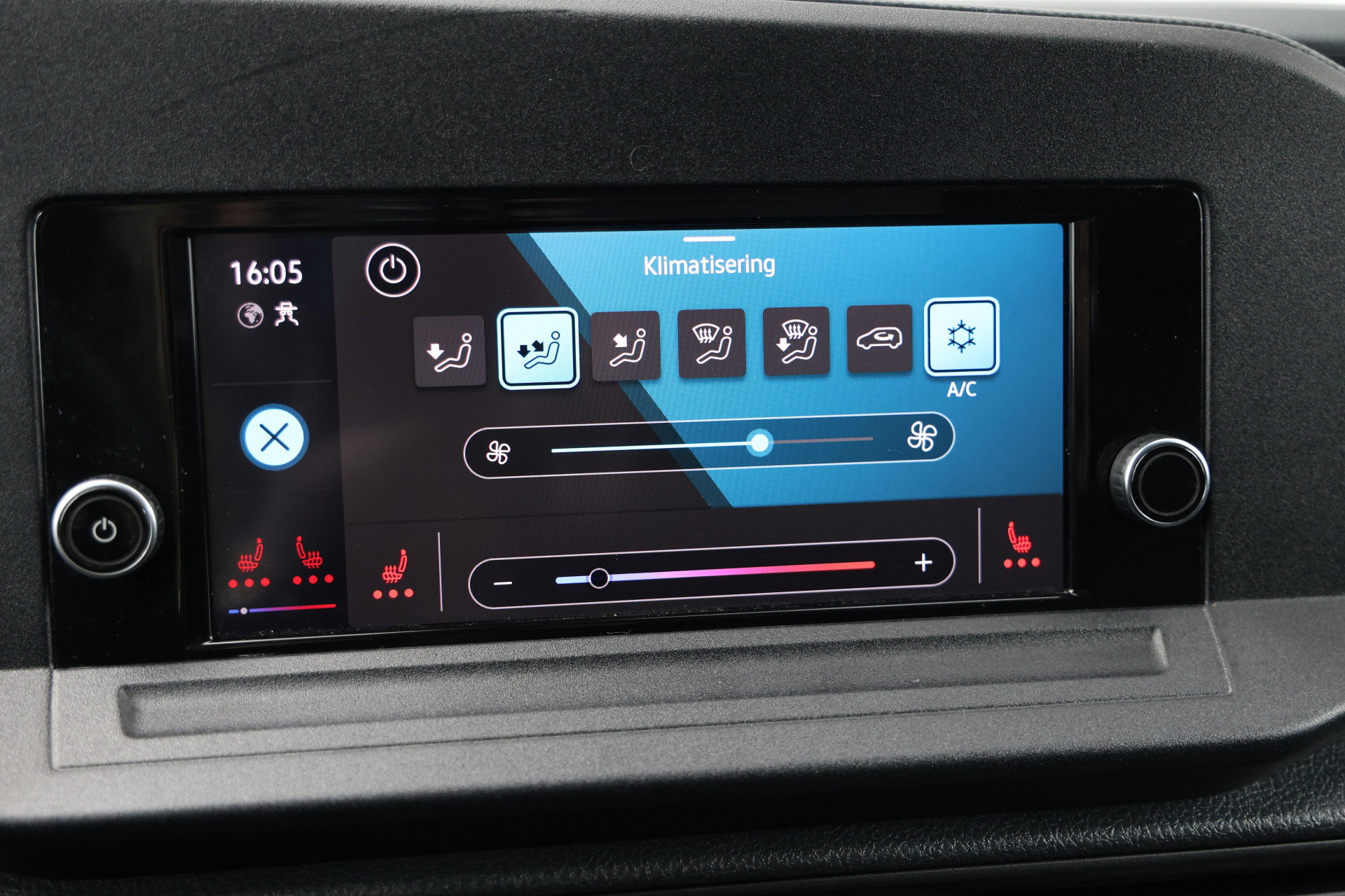 Volkswagen Caddy Cargo - 46
