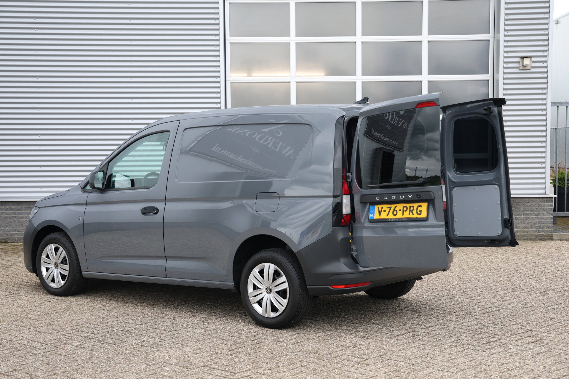 Volkswagen Caddy Cargo - 17