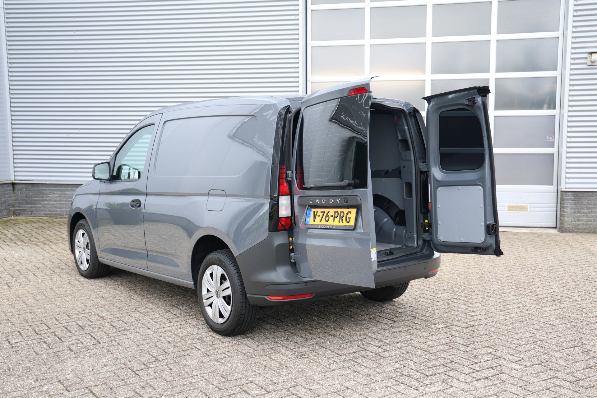 Volkswagen Caddy Cargo - 20