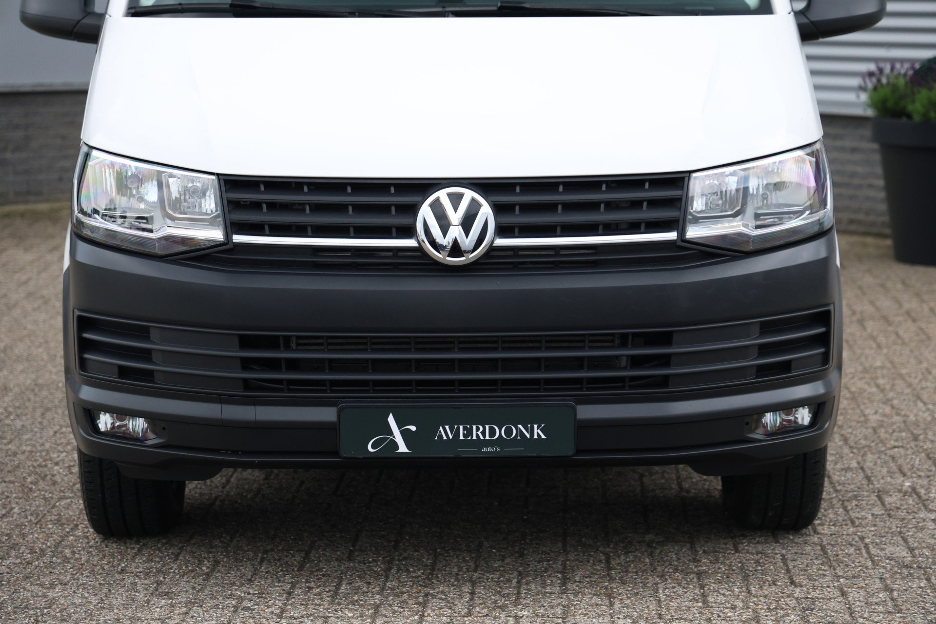 Volkswagen Transporter - 14
