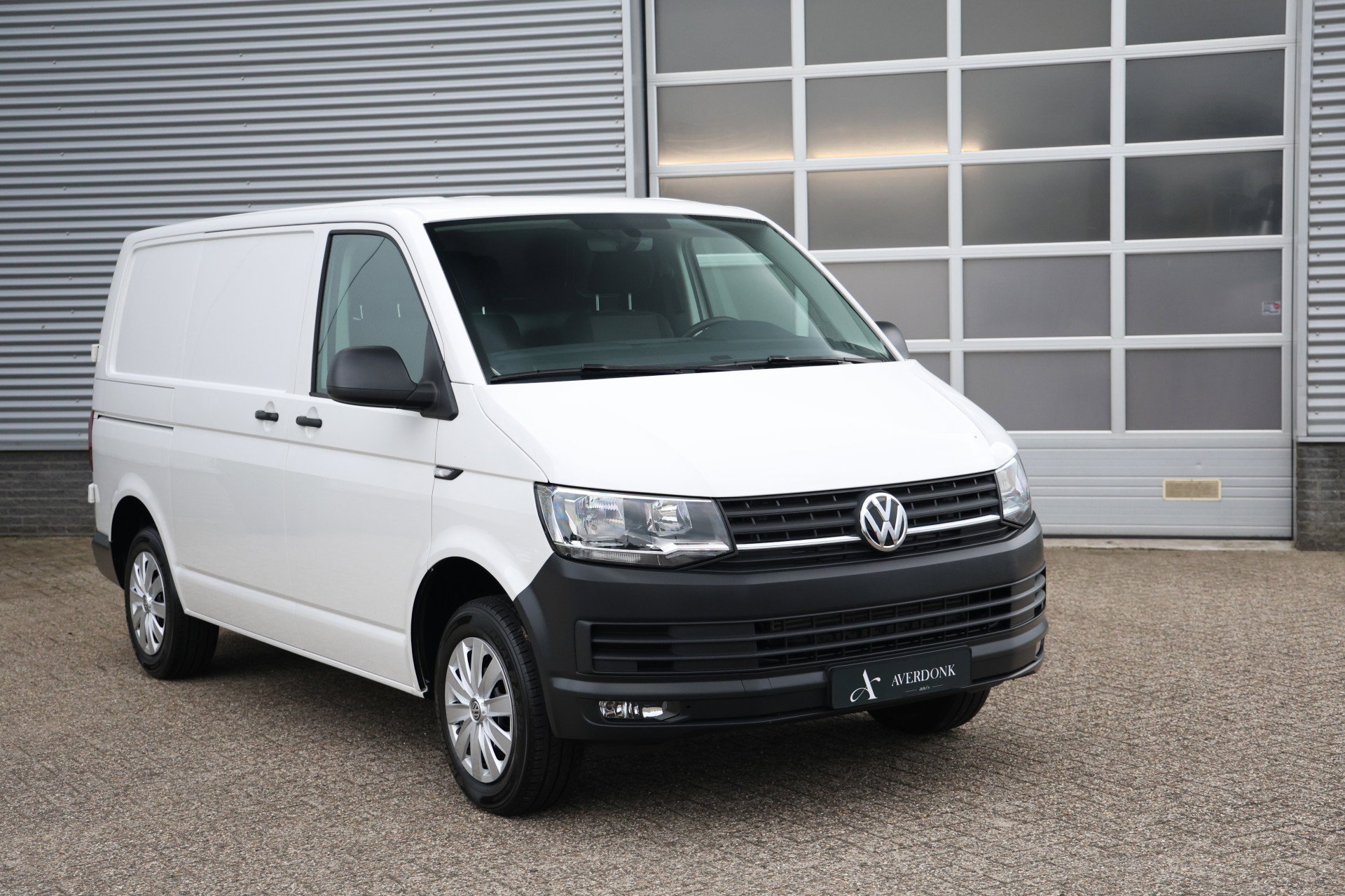 Volkswagen Transporter - 10