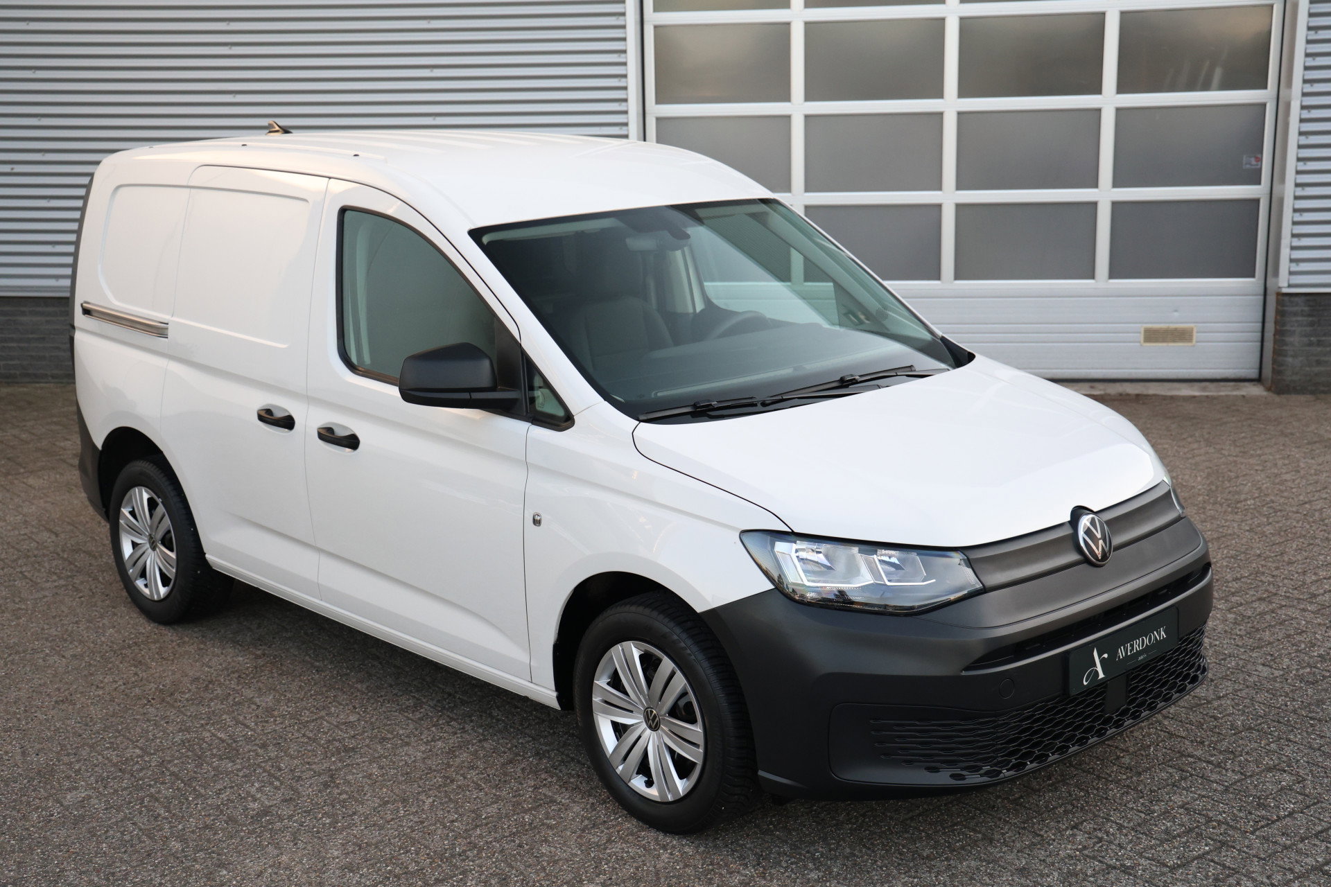 Volkswagen Caddy Cargo - 3
