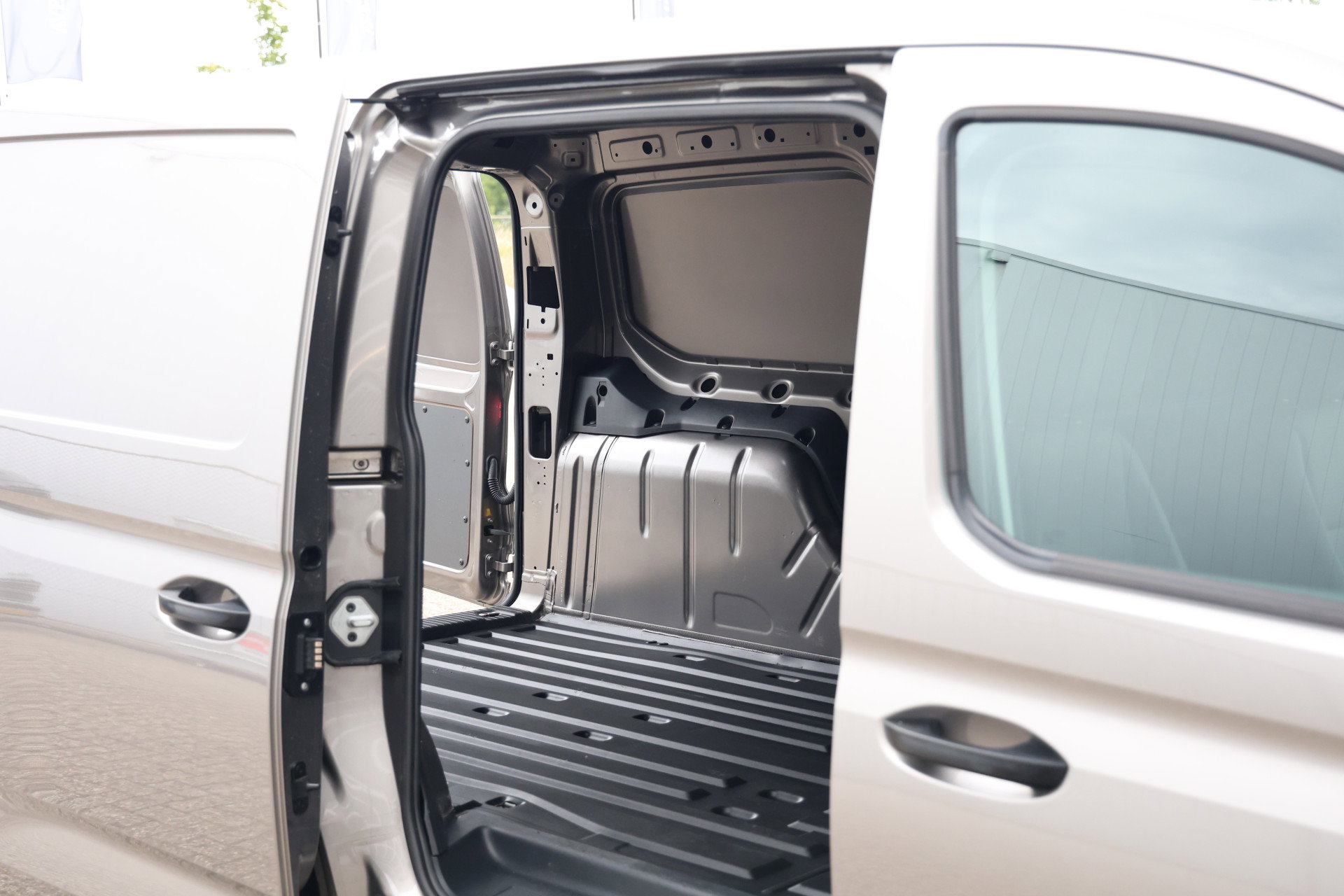 Volkswagen Caddy Cargo Maxi - 20