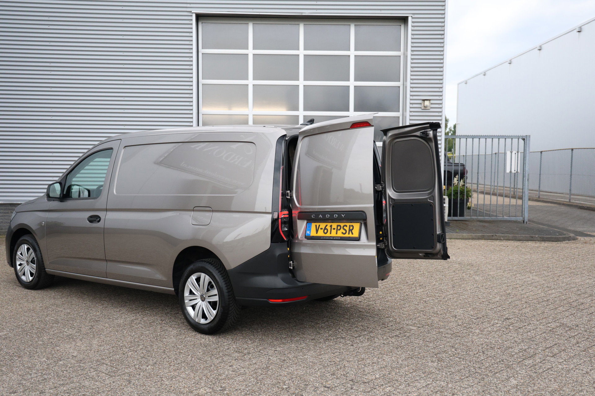 Volkswagen Caddy Cargo Maxi - 23