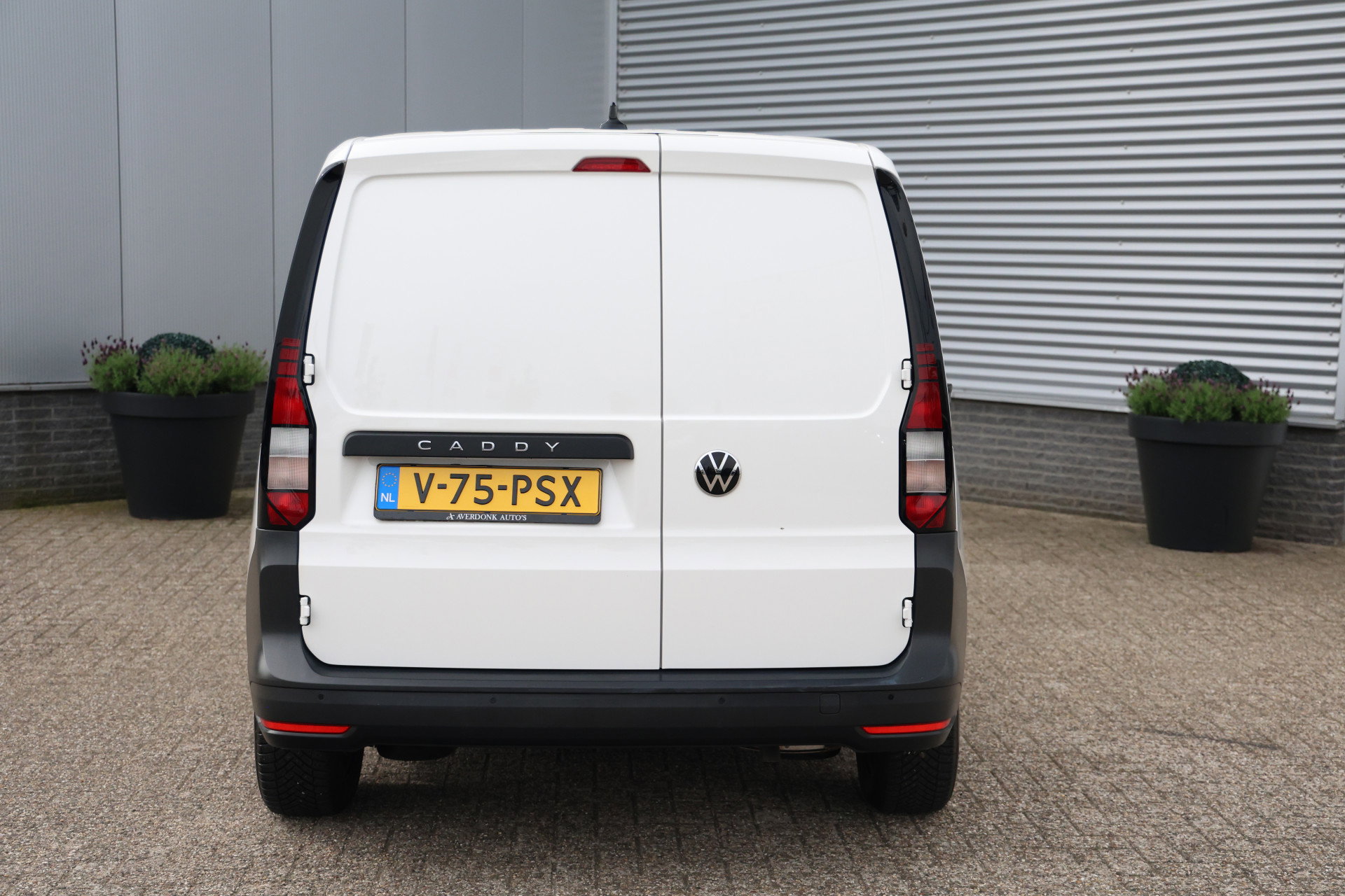 Volkswagen Caddy Cargo - 13