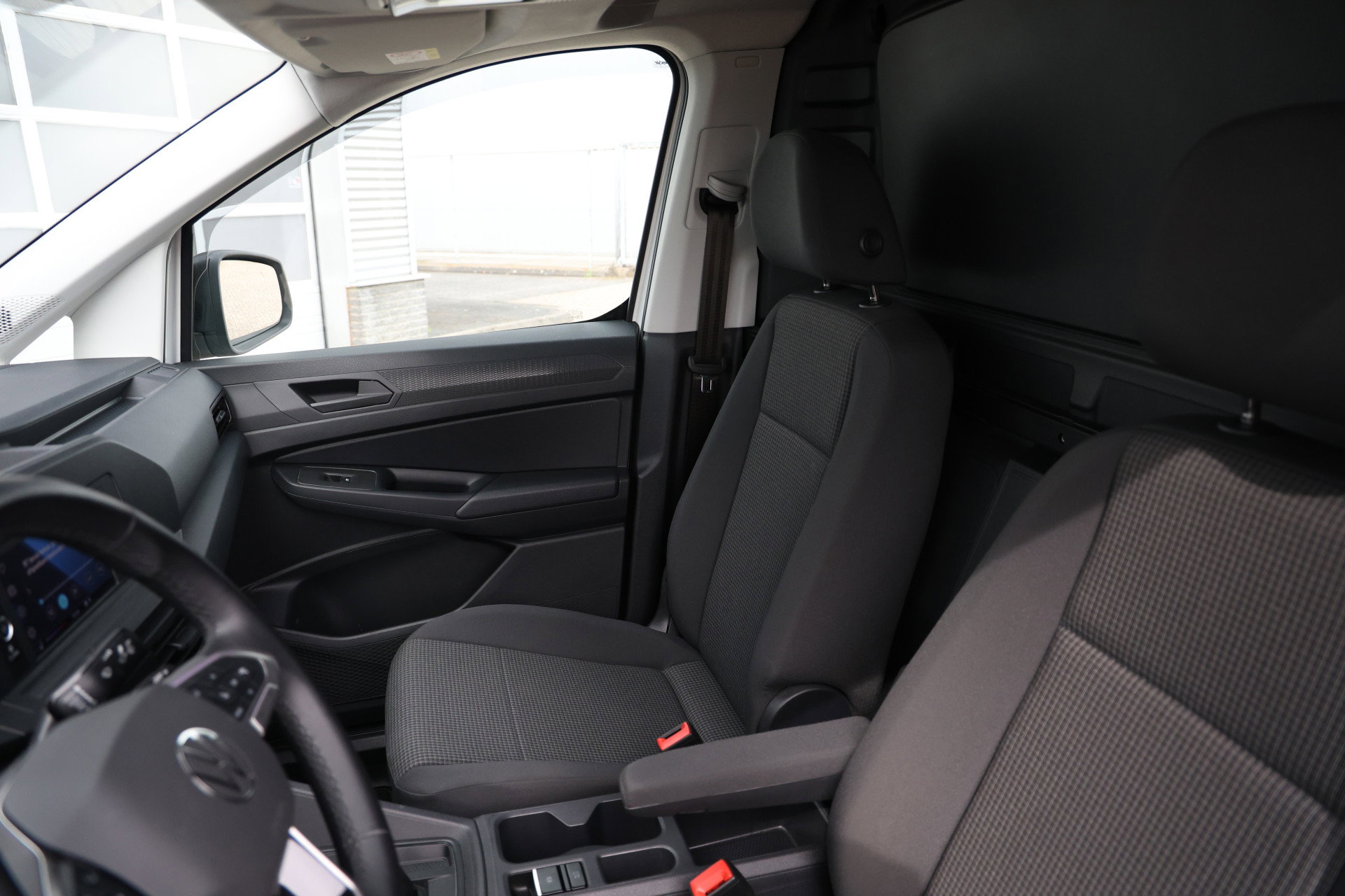 Volkswagen Caddy Cargo - 22