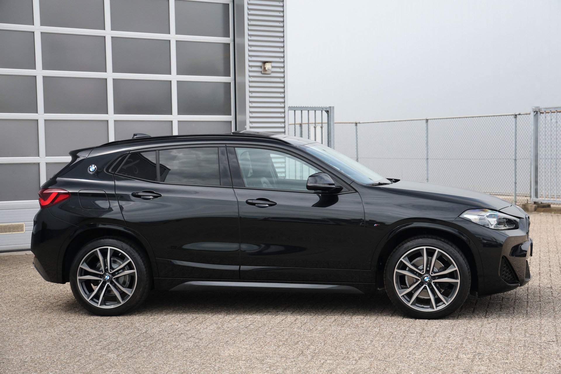 BMW X2 - 15