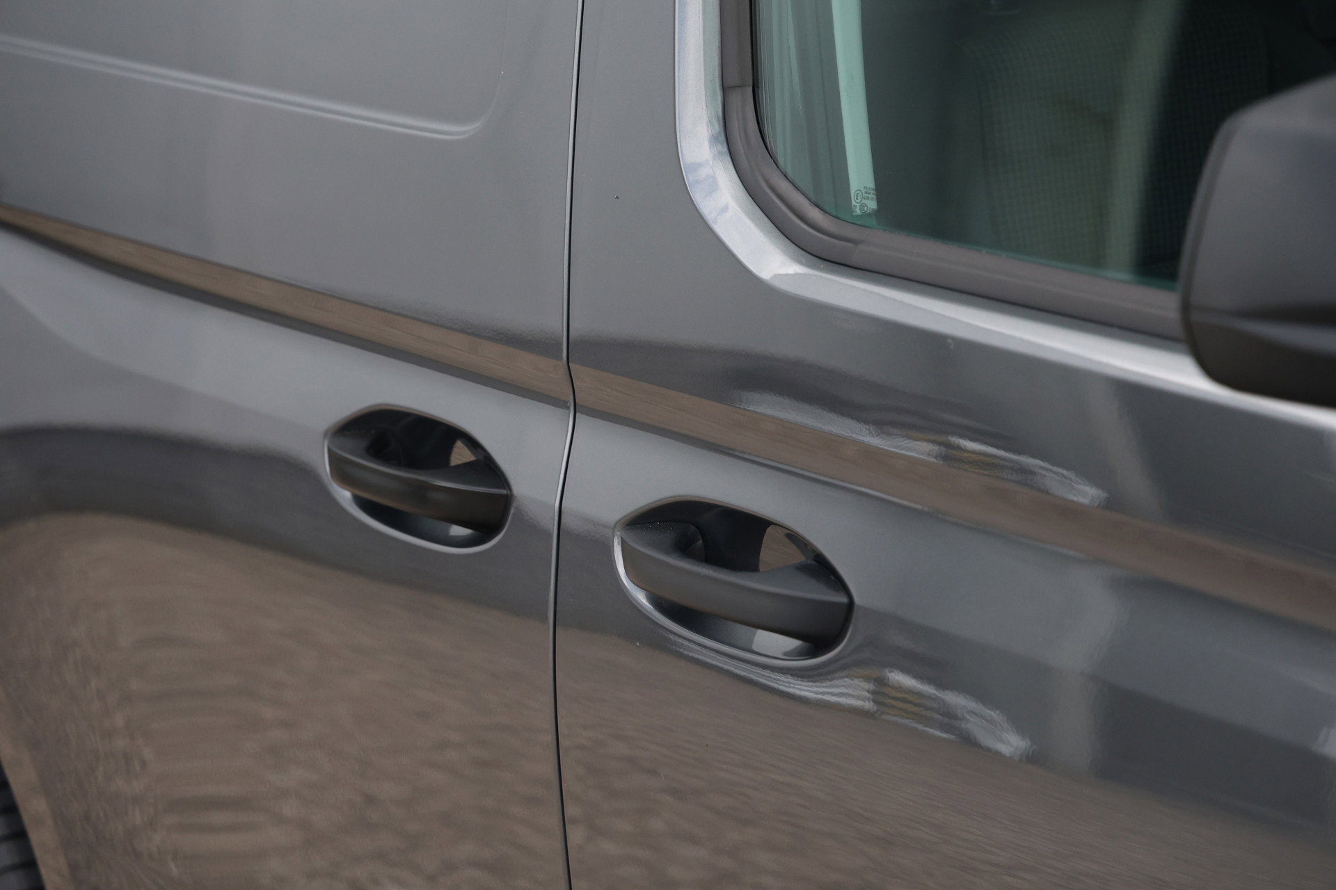 Volkswagen Caddy Cargo - 11