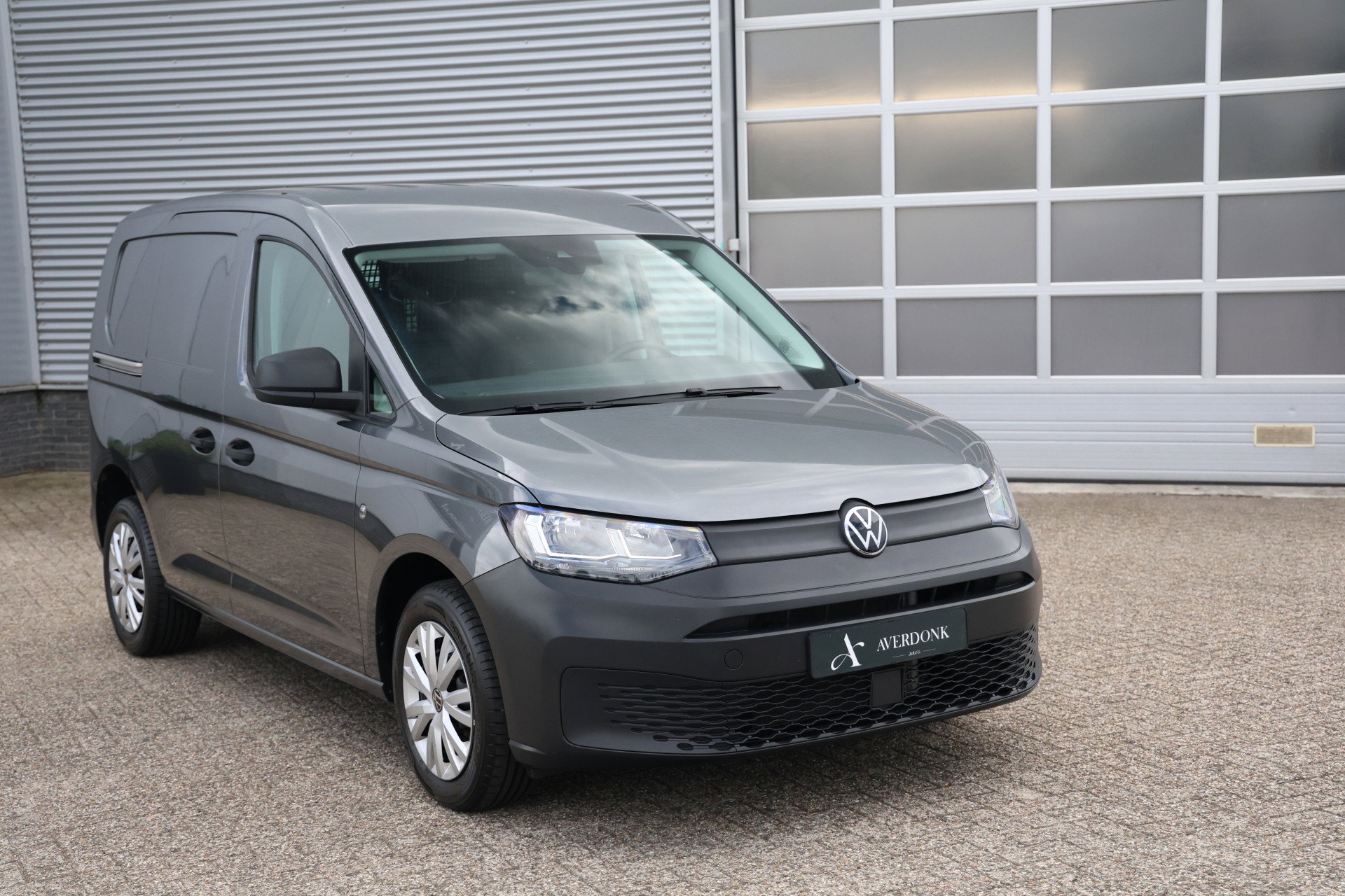 Volkswagen Caddy Cargo - 12