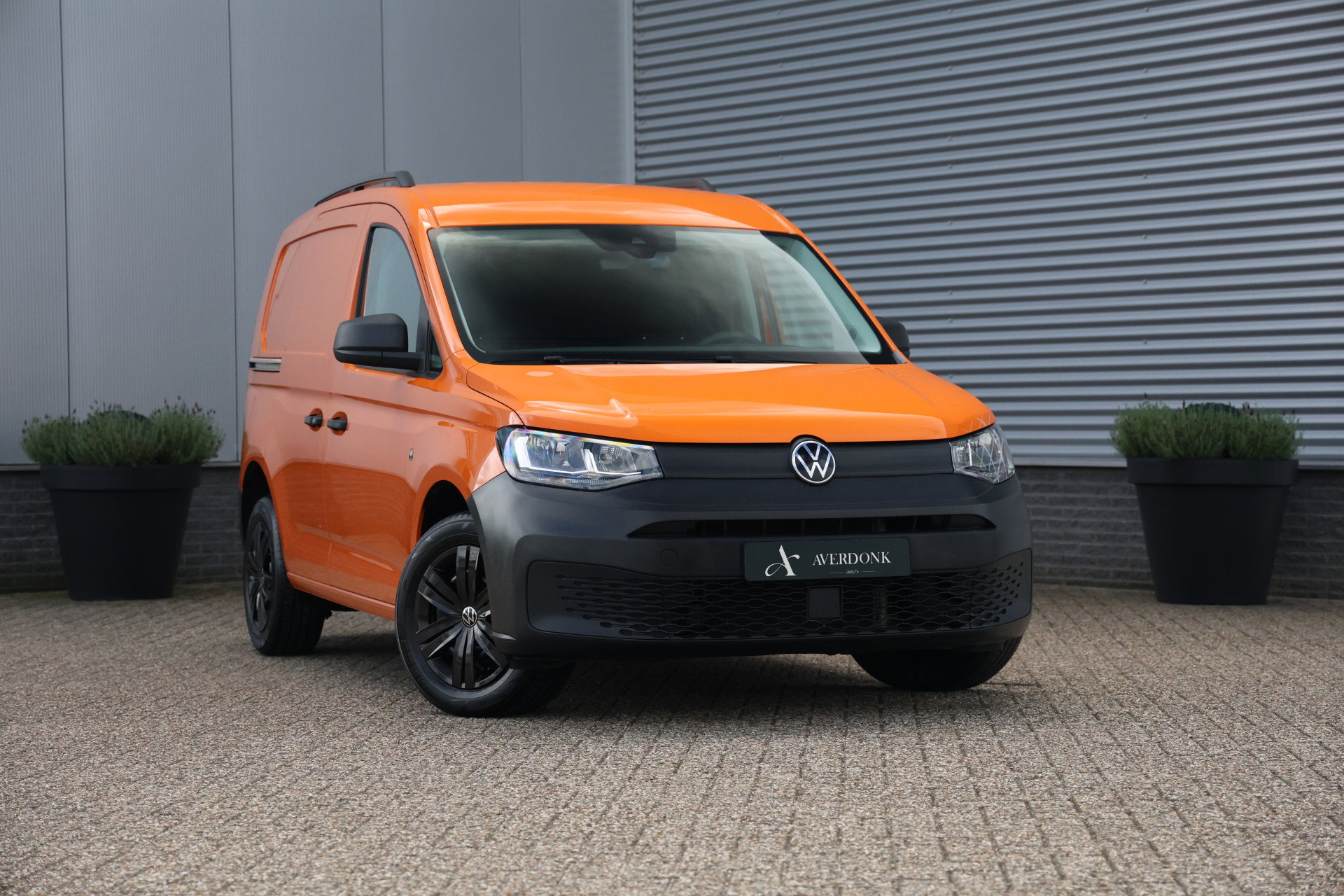 Volkswagen Caddy Cargo - 0