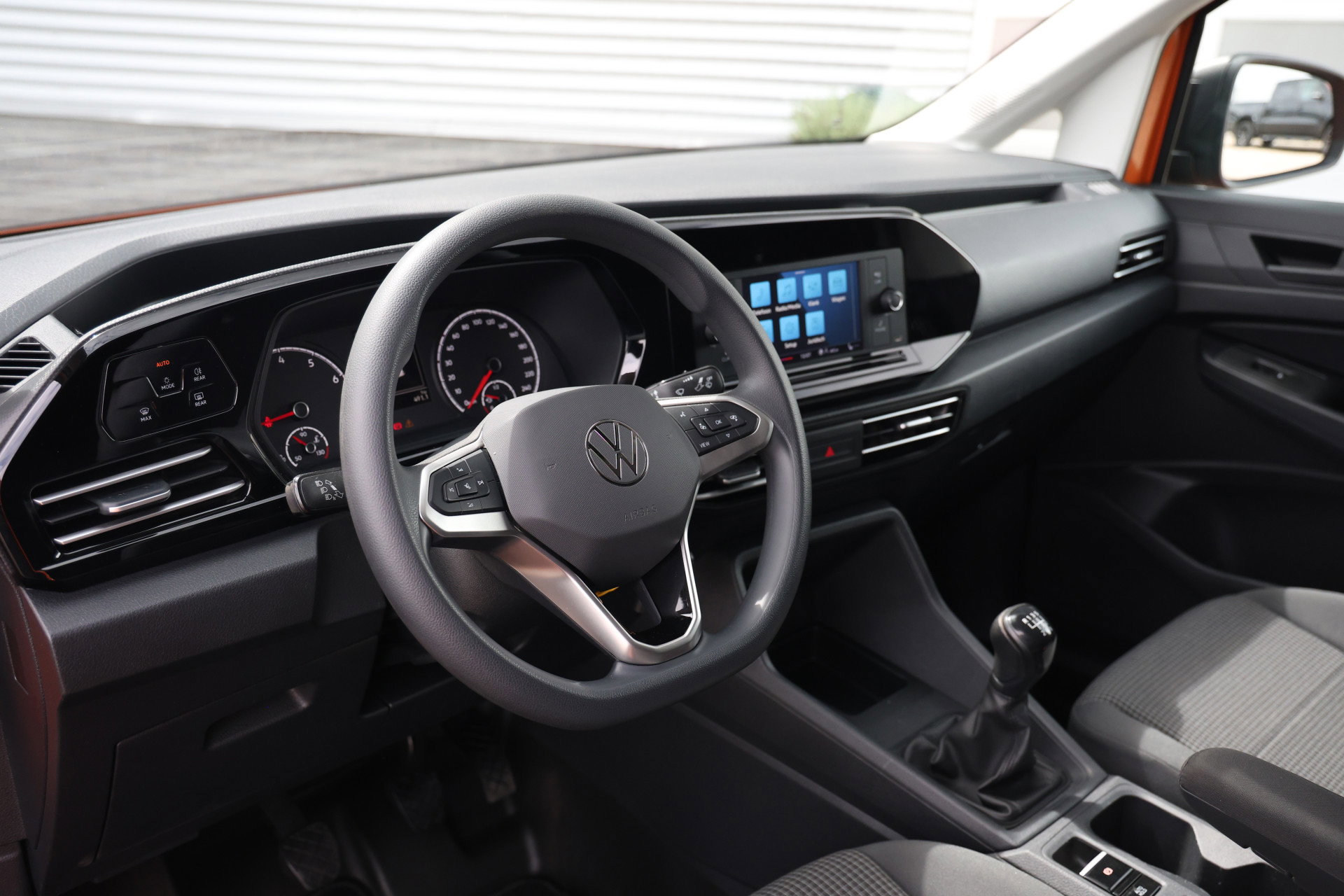 Volkswagen Caddy Cargo - 3