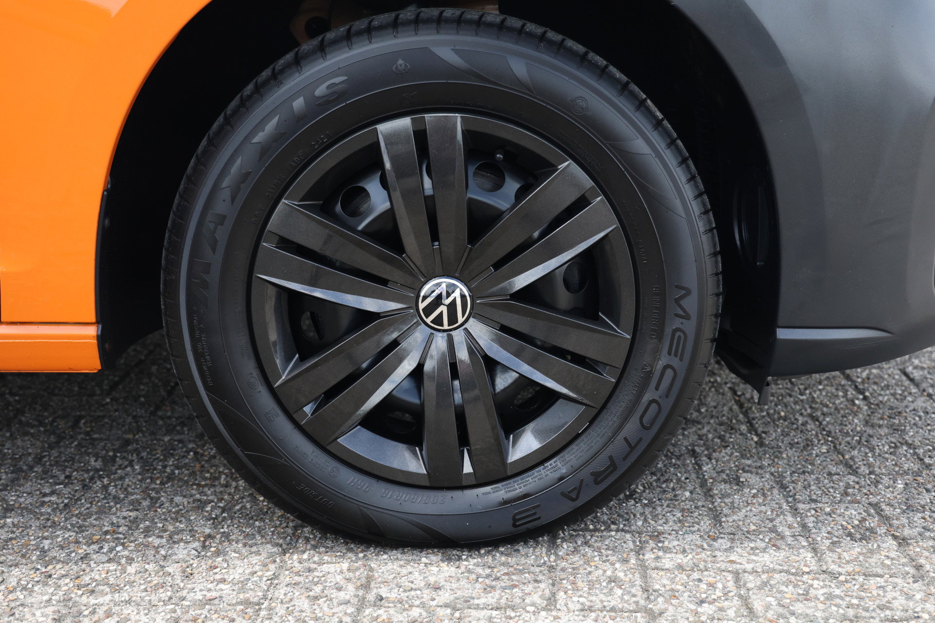 Volkswagen Caddy Cargo - 8