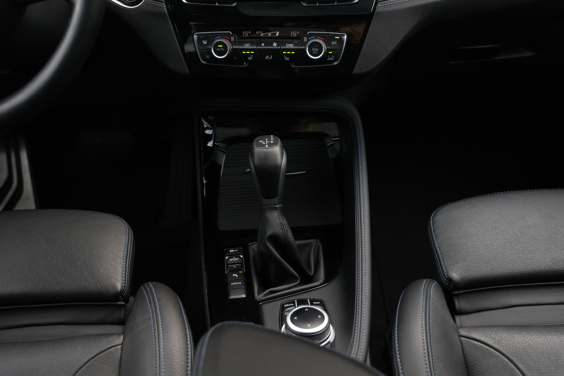 BMW X1 - 53