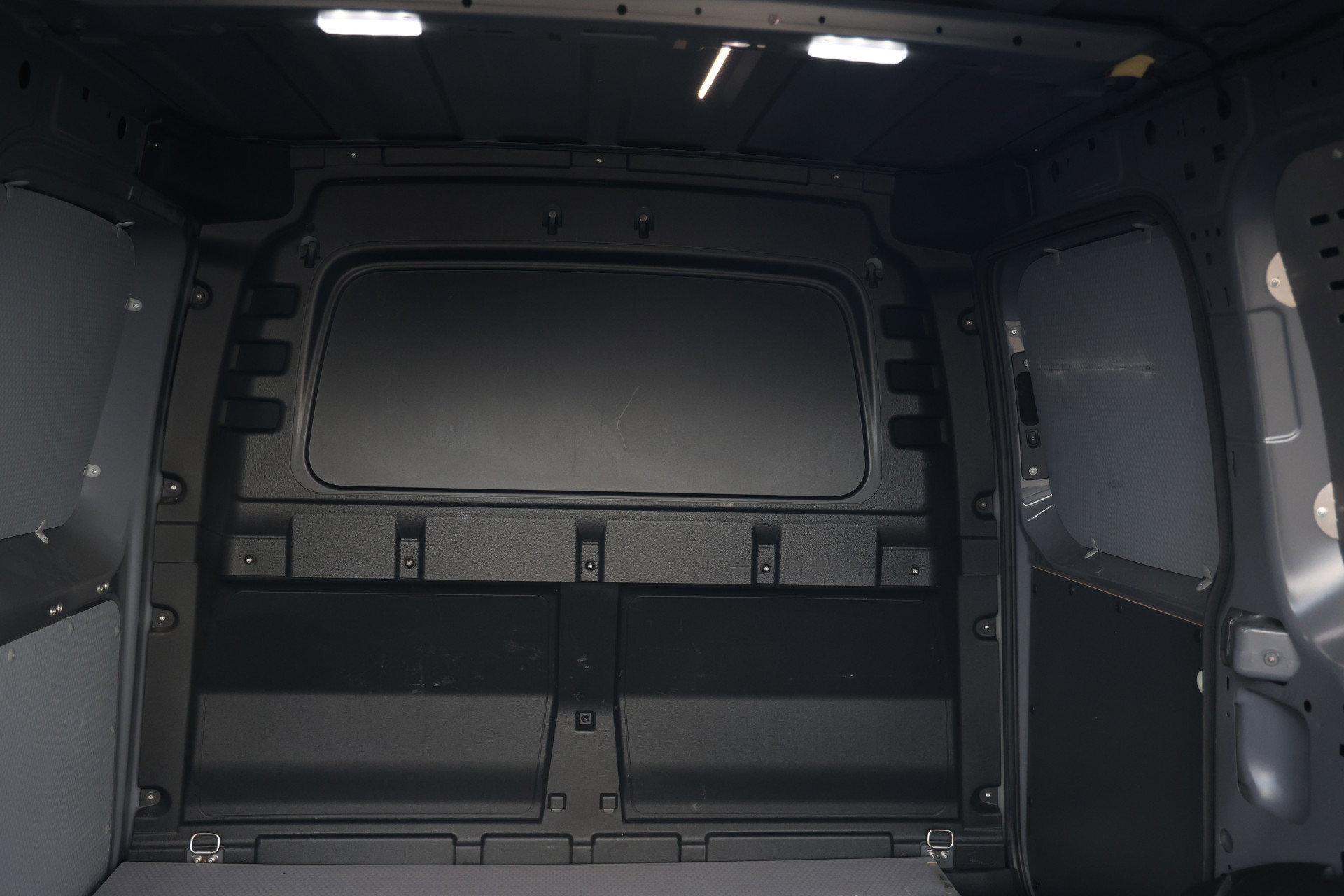 Volkswagen Caddy Cargo - 20