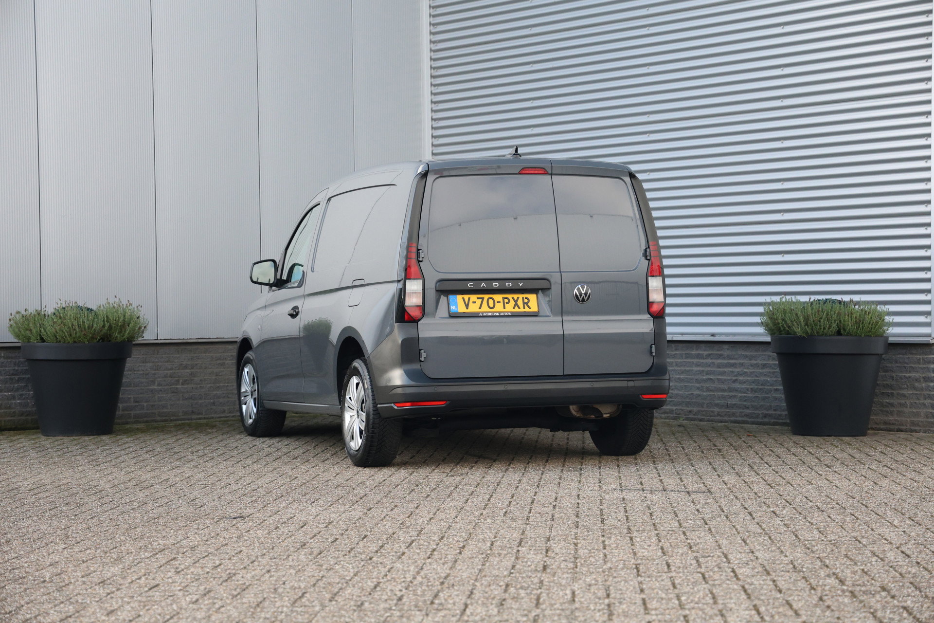 Volkswagen Caddy Cargo - 2