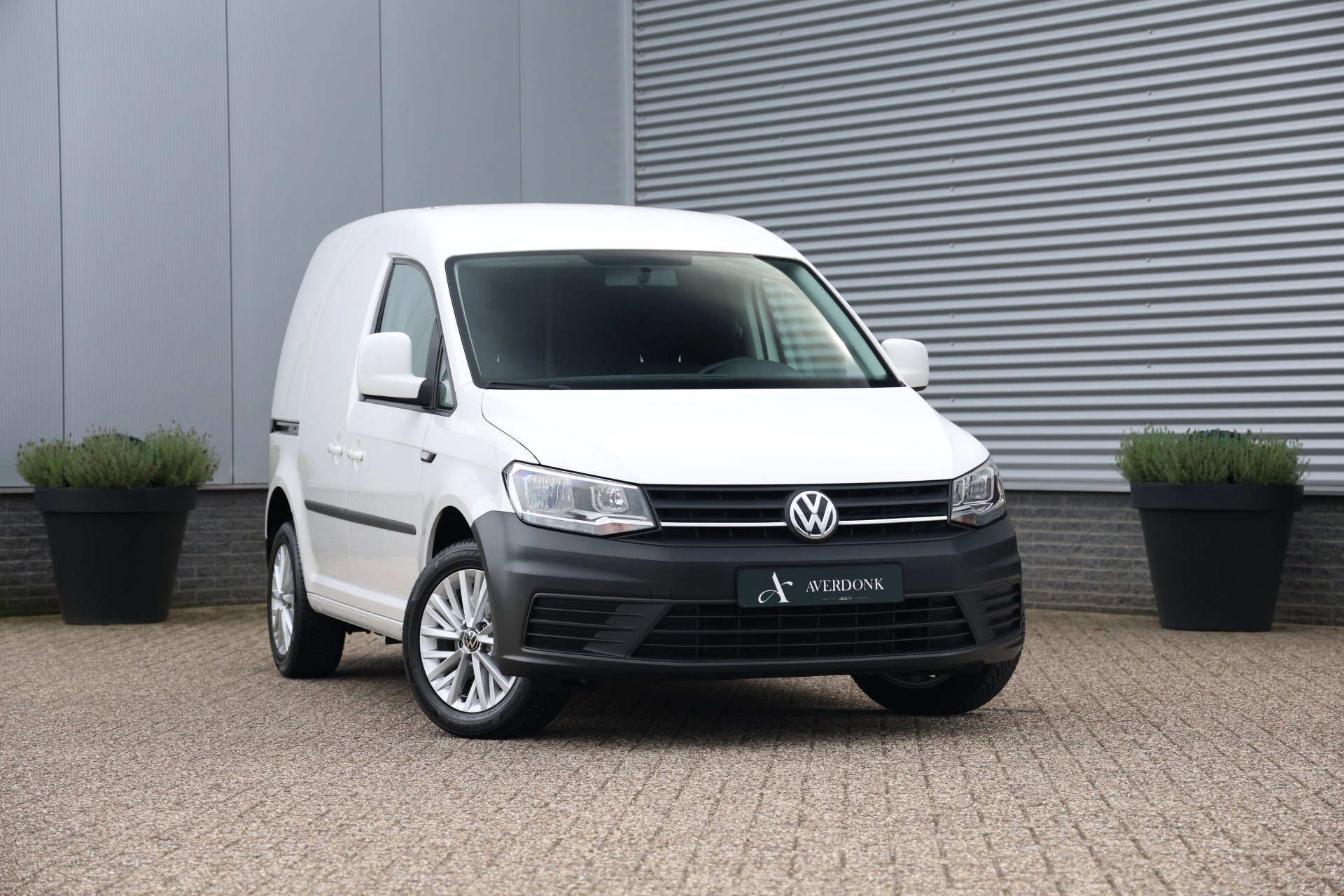 Volkswagen Caddy - 0