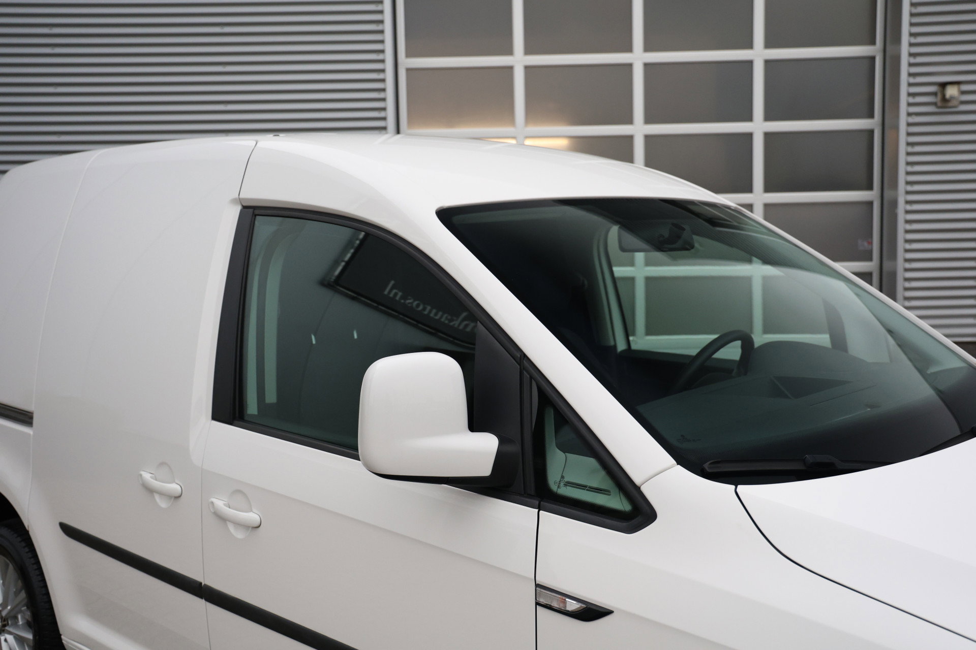 Volkswagen Caddy - 9