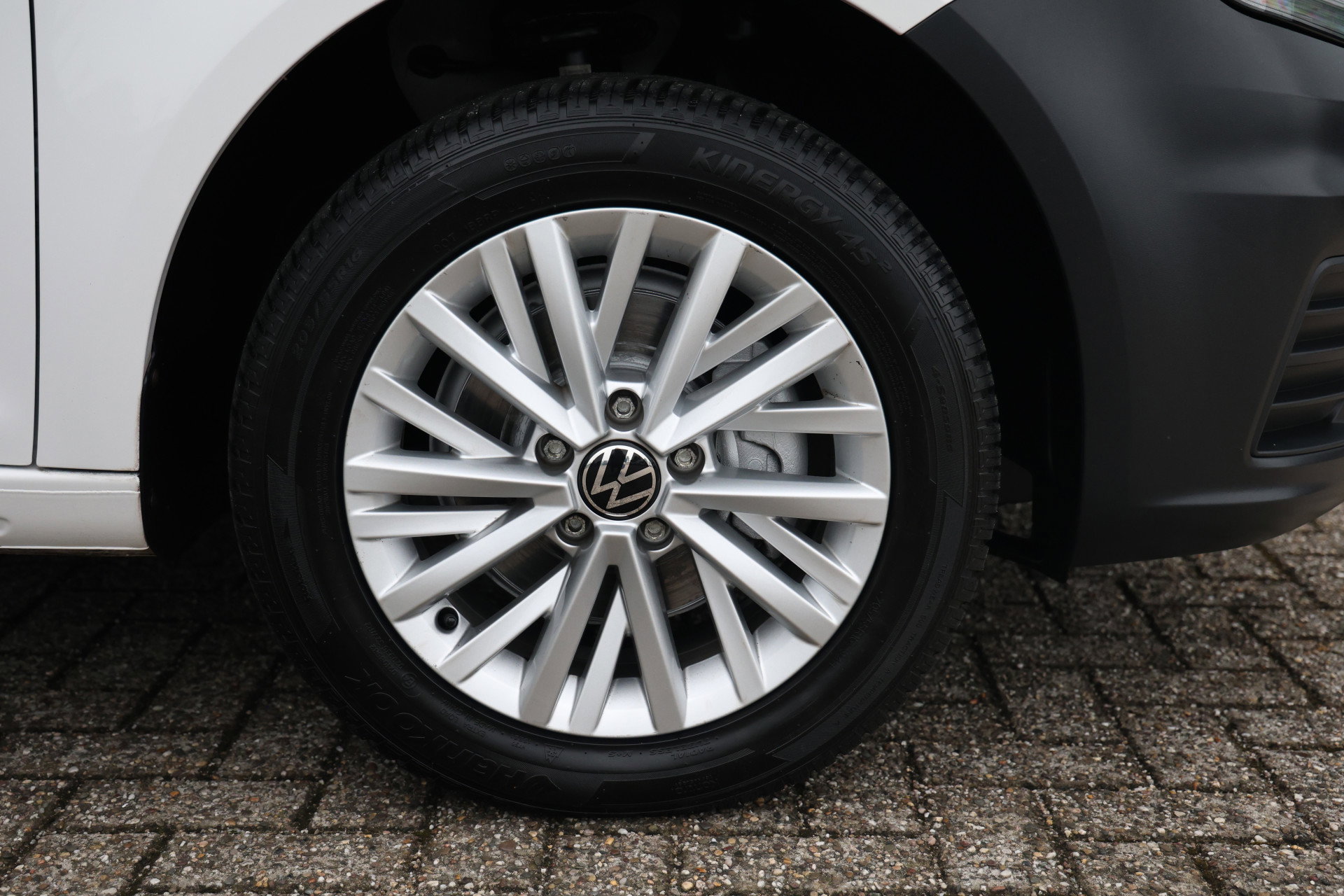 Volkswagen Caddy - 10