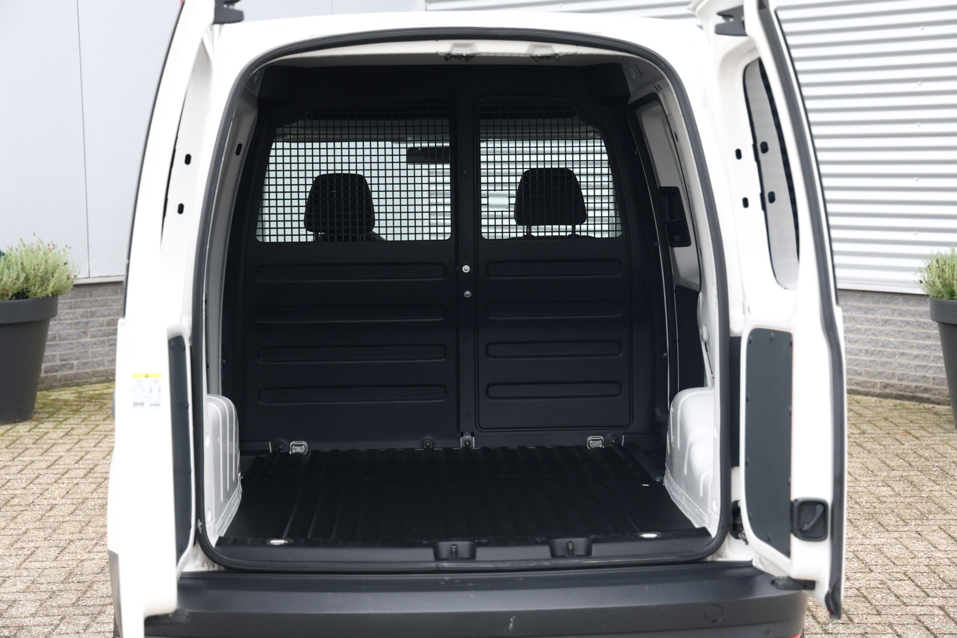 Volkswagen Caddy - 20
