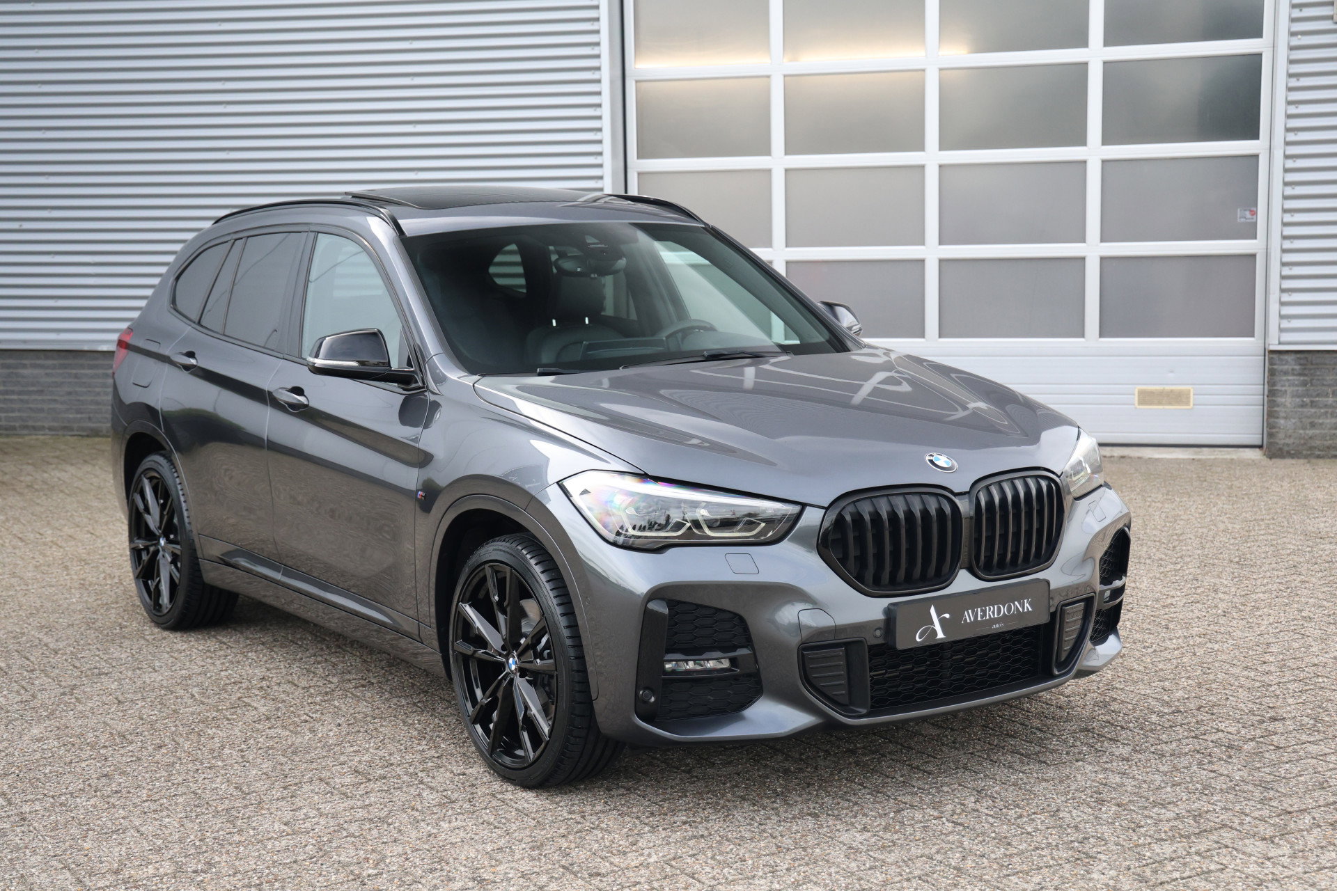 BMW X1 - 11