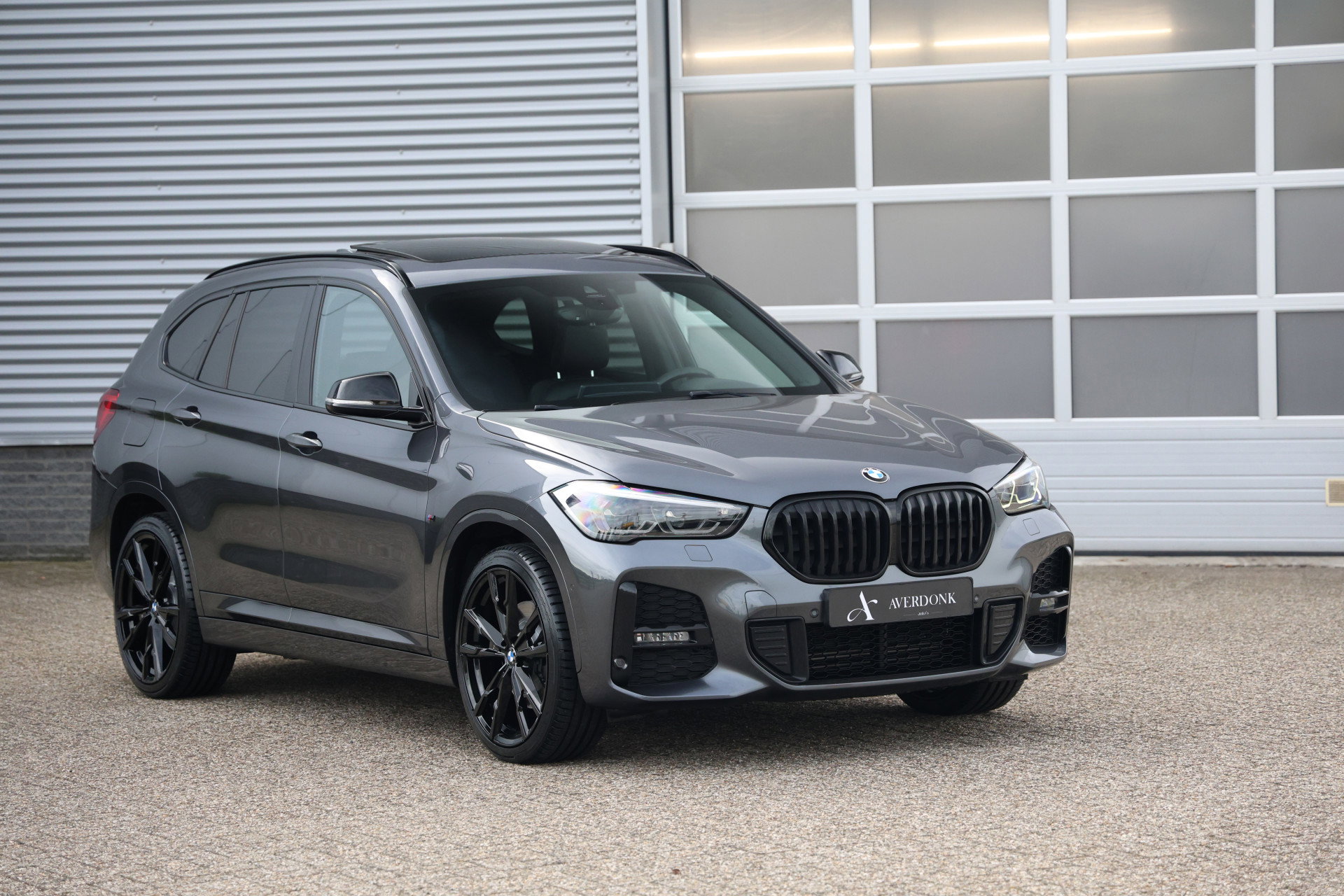 BMW X1 - 15