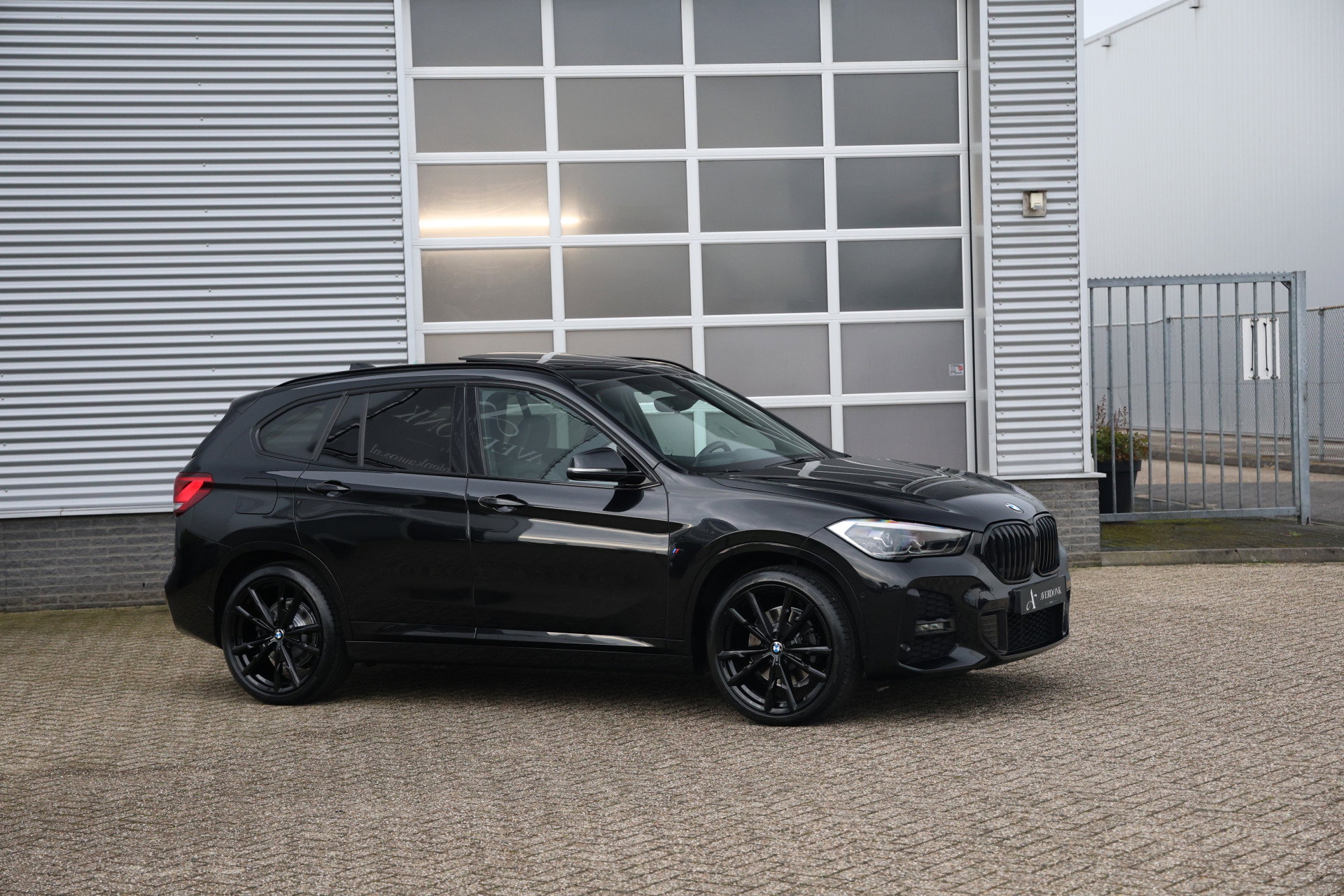 BMW X1 - 21