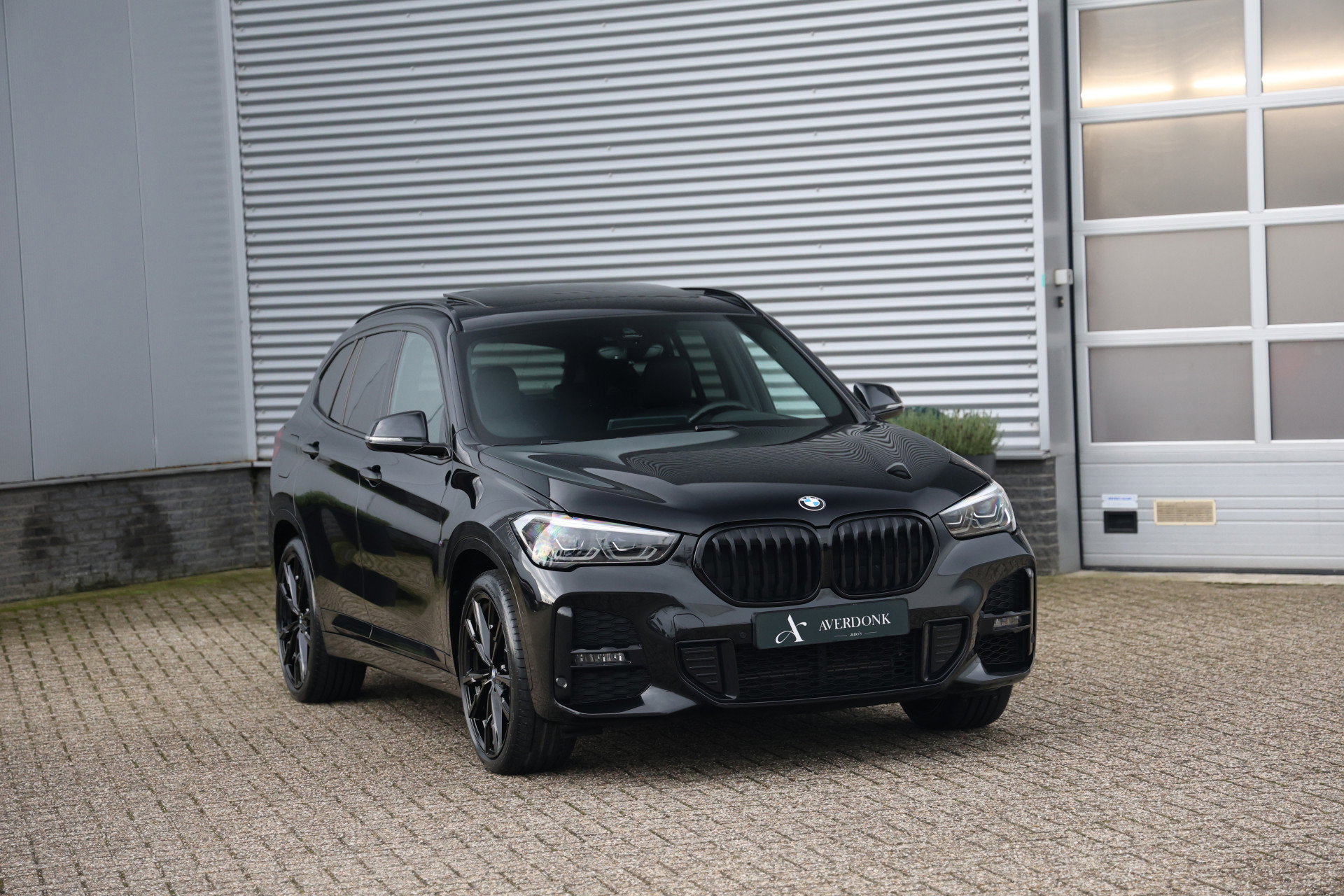 BMW X1 - 25