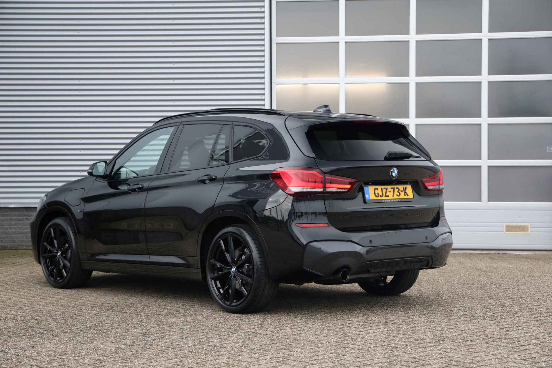 BMW X1 - 32