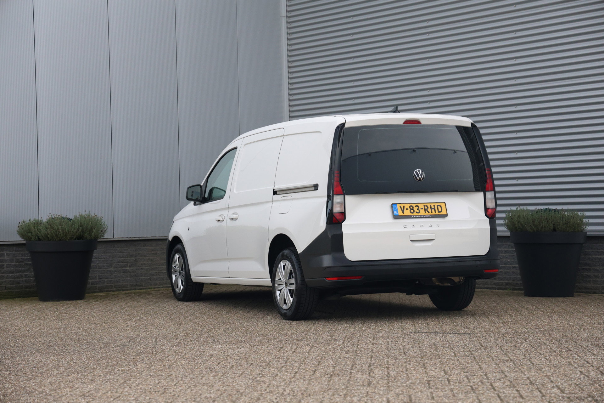 Volkswagen Caddy Cargo Maxi - 2