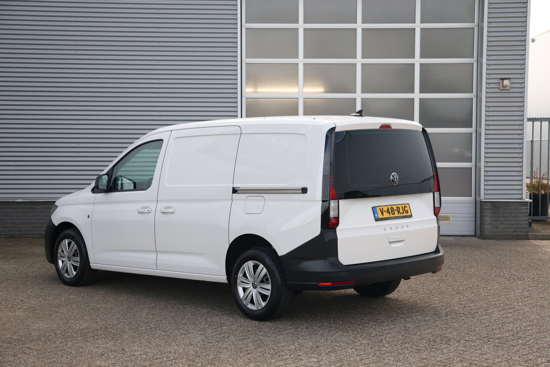 Volkswagen Caddy Cargo Maxi - 16