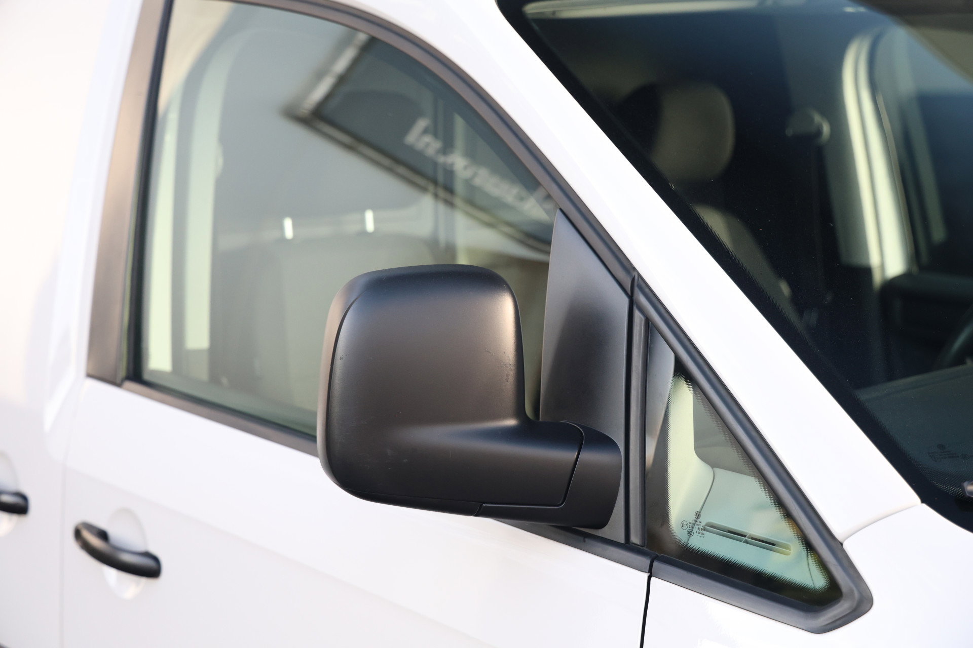 Volkswagen Caddy - 9