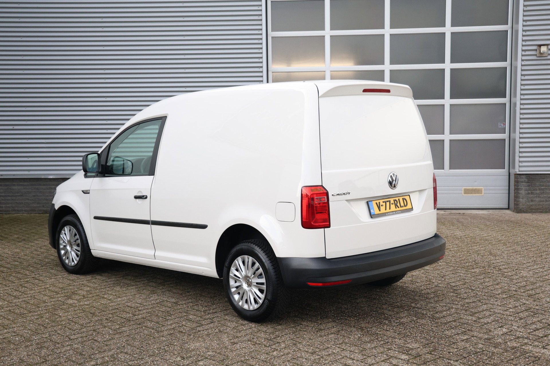Volkswagen Caddy - 15