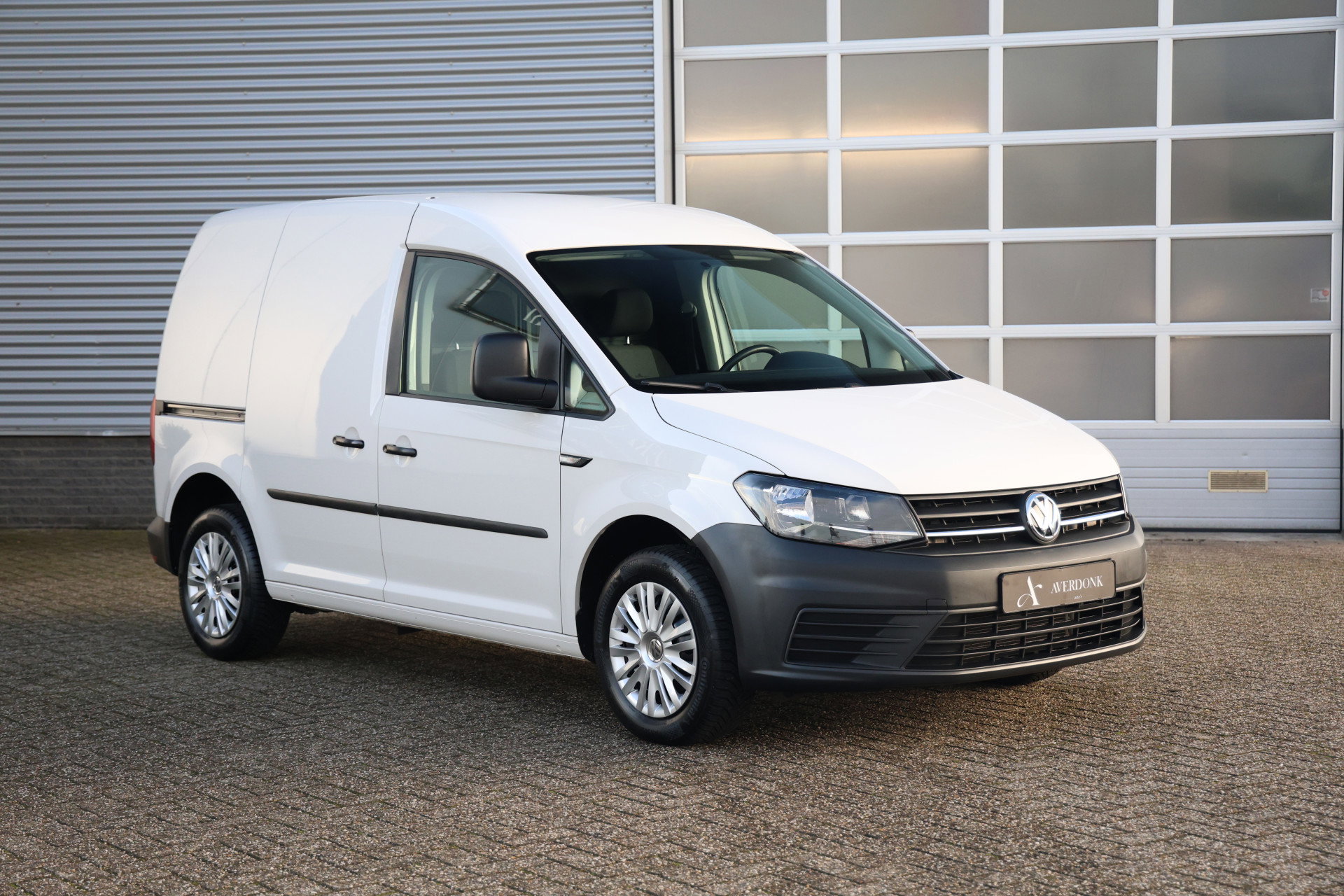 Volkswagen Caddy - 6