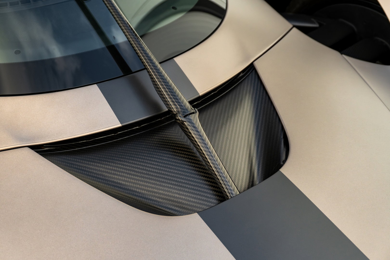 Aston Martin Valkyrie
